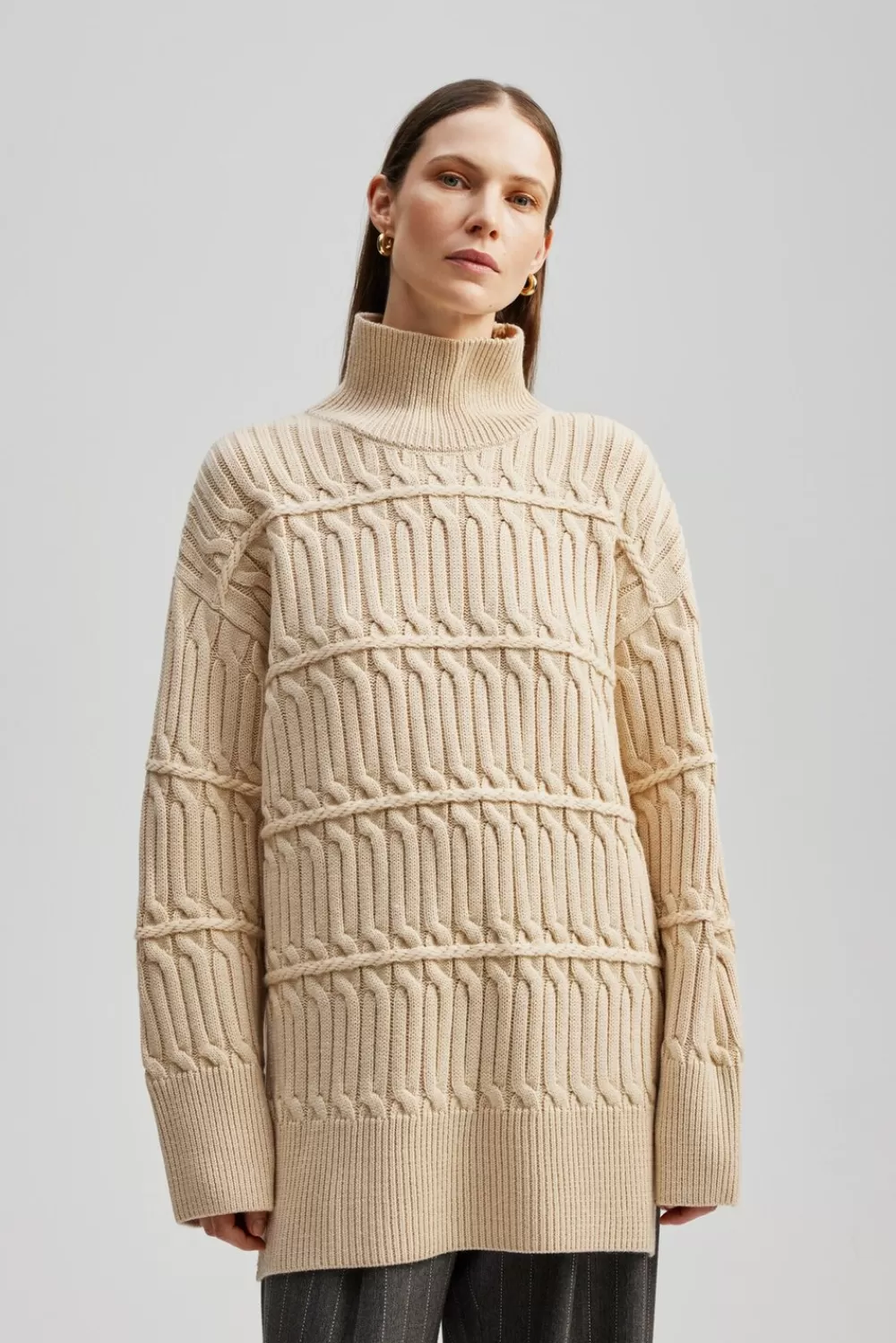 Pull Femme Malina Adelyn - Modèle Confortable en Beige Clair, Style Détendu Nouvelle Saison