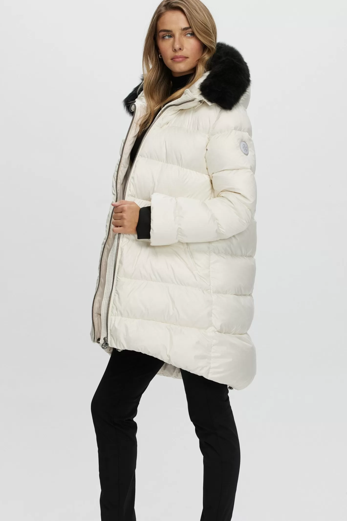 Doudoune Chic GORSKI - Capuche Détachable en Agneau Toscan & Style Montréal pour Vos Sorties Hivernales