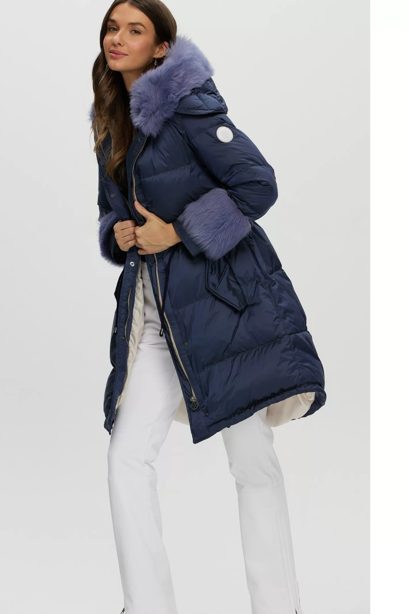 Veste d'hiver féminine GORSKI Montréal - Capuche amovible en agneau toscan et poignets doublés de fourrure luxueuse pour après-ski