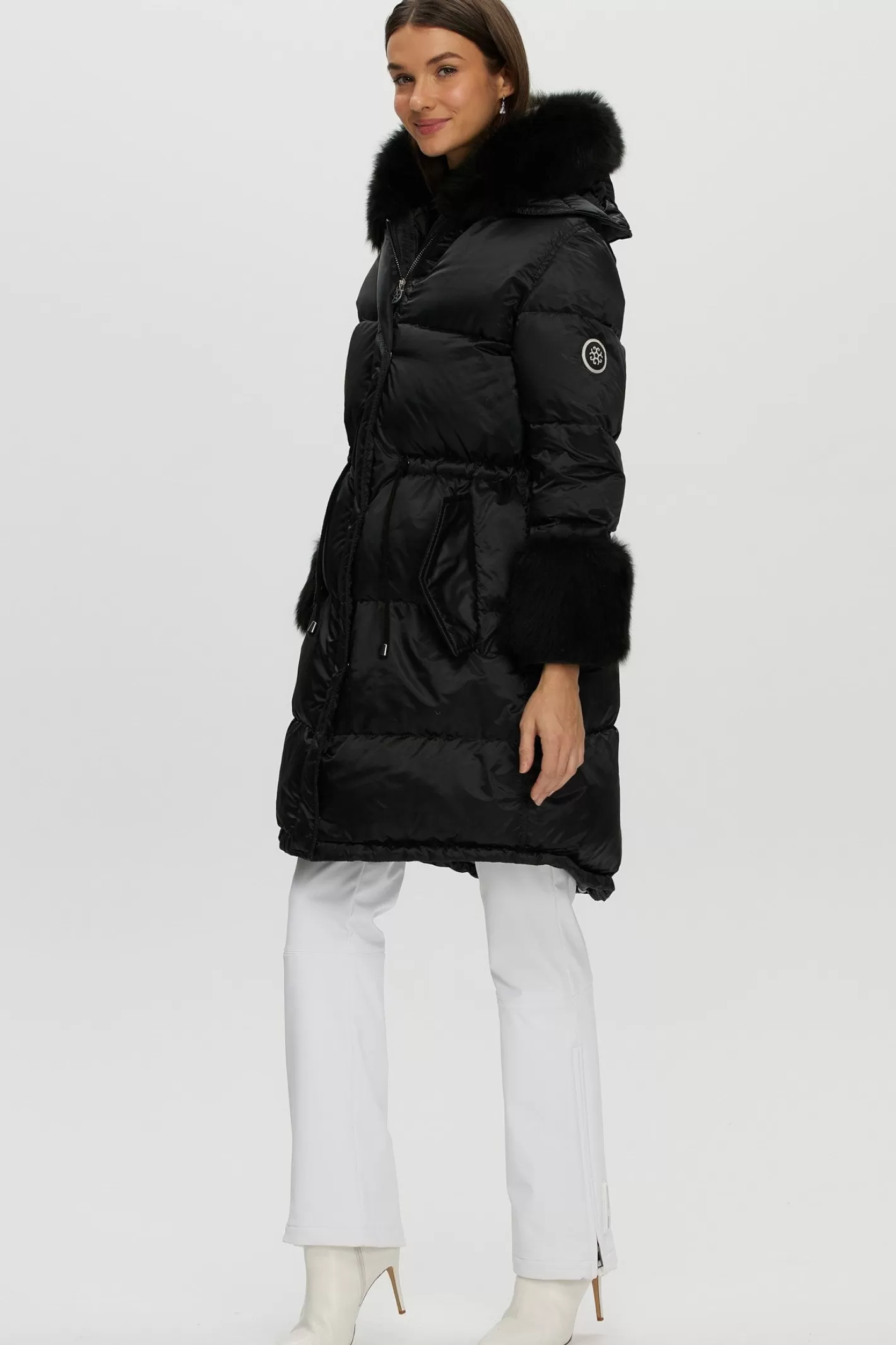 Veste de ski urbain Montréal – Marque GORSKI – Capuche amovible et parements doublés en agneau toscan – Style chaud et élégant pour vos sorties hivernales