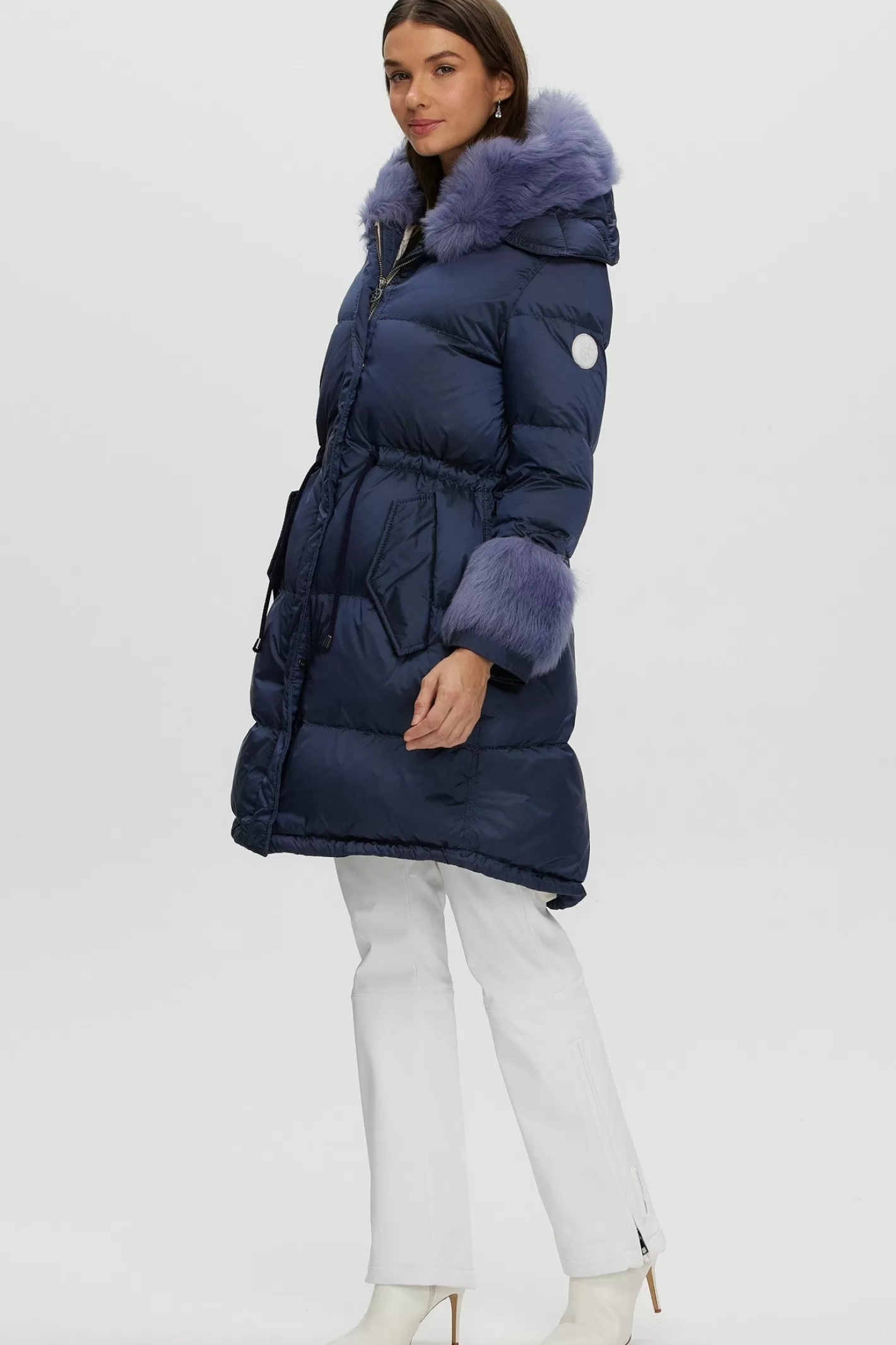 Veste d'hiver féminine GORSKI Montréal - Capuche amovible en agneau toscan et poignets doublés de fourrure luxueuse pour après-ski