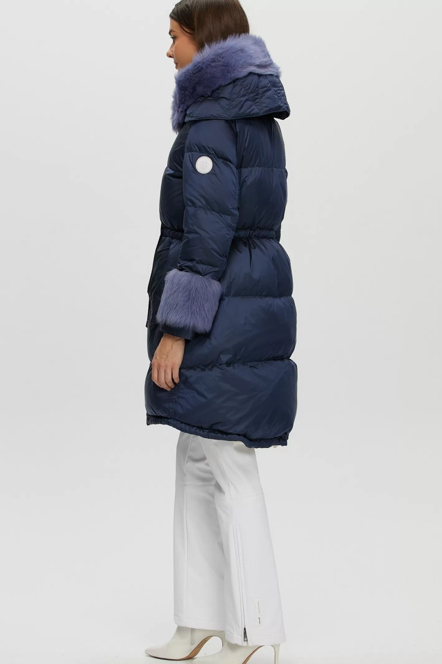 Veste d'hiver féminine GORSKI Montréal - Capuche amovible en agneau toscan et poignets doublés de fourrure luxueuse pour après-ski