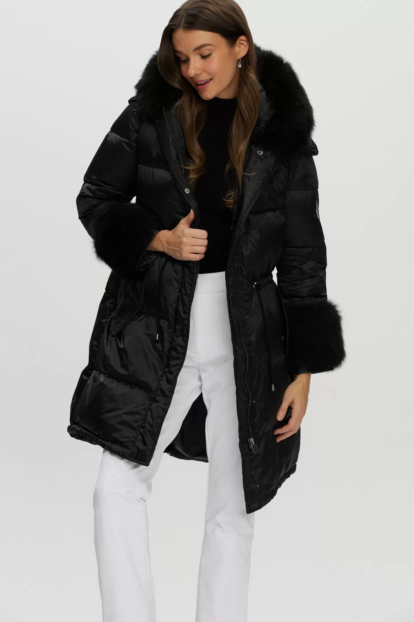Veste de ski urbain Montréal – Marque GORSKI – Capuche amovible et parements doublés en agneau toscan – Style chaud et élégant pour vos sorties hivernales