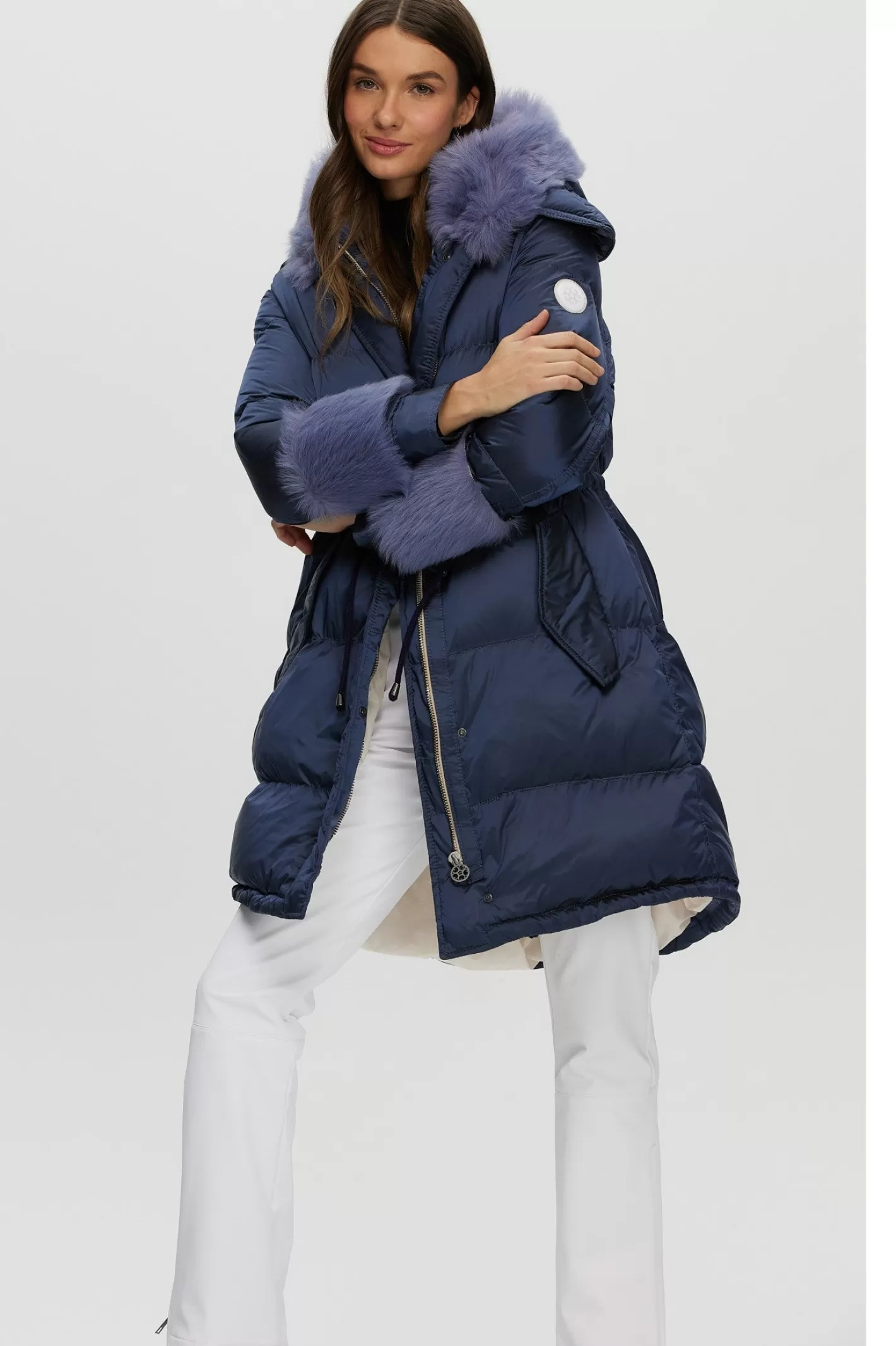 Veste d'hiver féminine GORSKI Montréal - Capuche amovible en agneau toscan et poignets doublés de fourrure luxueuse pour après-ski