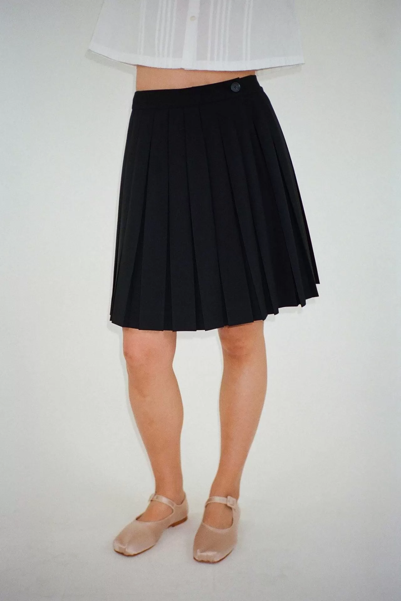 Skort Élégant Astra Noir par Sandy Liang - Style Urbain Féminin Intemporel