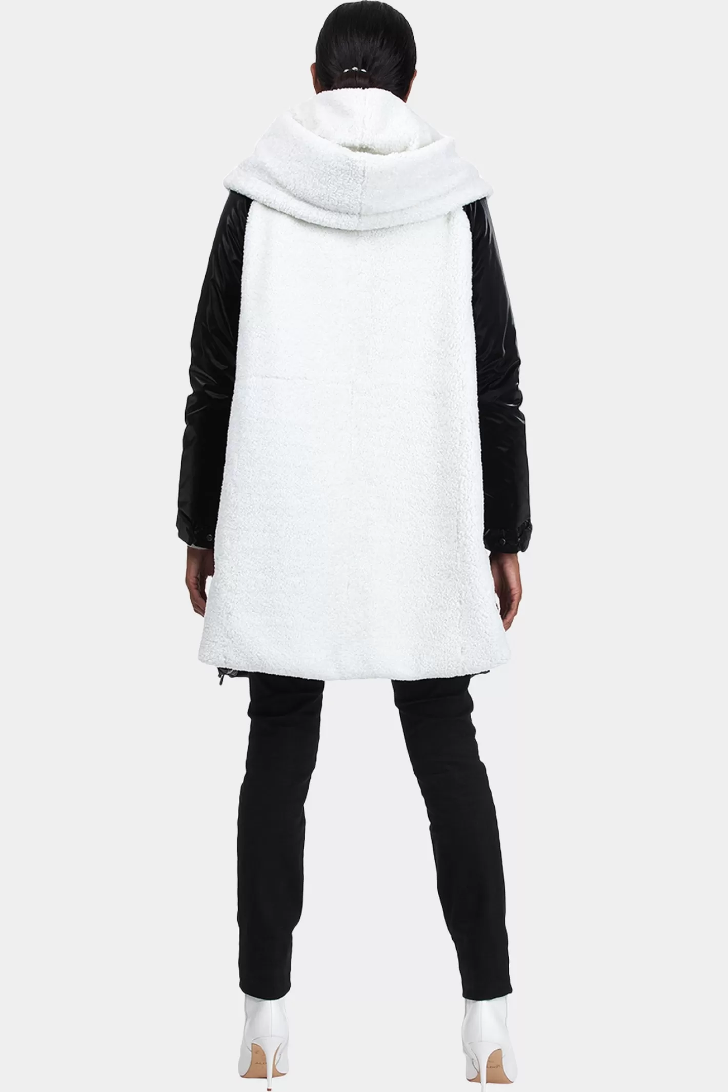 Doudoune asymétrique matelassée GORSKI - Capuche fourrée avec agneau shearling pour femme (Montréal)