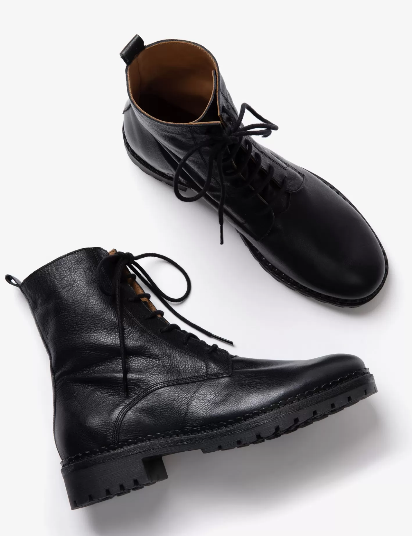 Bottes Bartholomew en Cuir Véritable - Lacets Style Urbain & Bottines Confortables pour Homme | Nouvelle Collection Automne-Hiver - Fabriquées à la main pour une élégance intemporelle