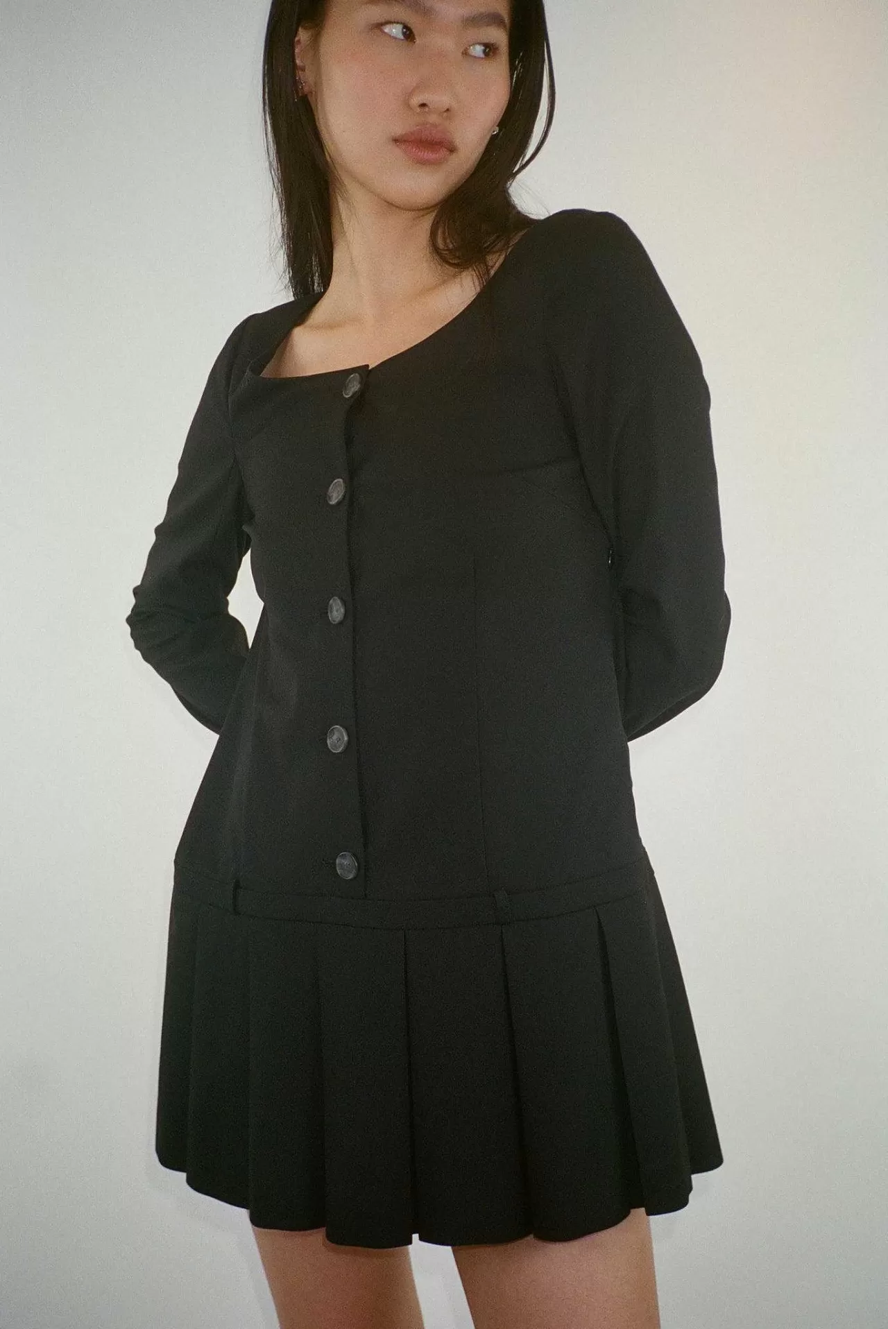 Robe Bibi Sandy Liang - Noir Intemporel pour Élégance Urbaine