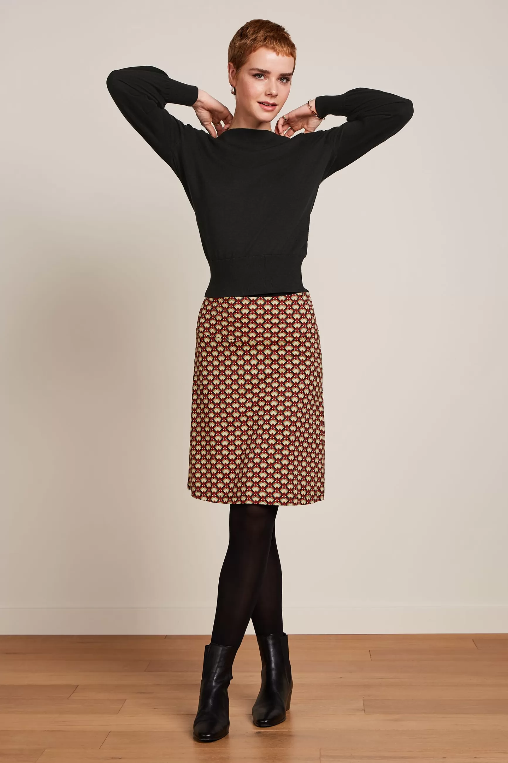 Porte-Jupe Design Moderne King Louie - Modèle Frontière Élégant pour Garde-robe Féminine