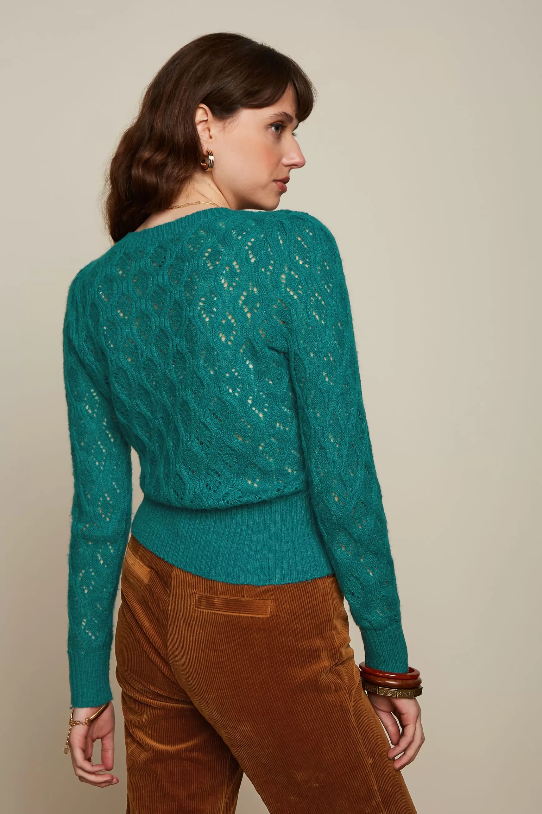 Cardigan Duvet Femme King Louie - Collection Borgo Élégance Urbaine  
(Sweat-shacket en laine douillette - coupe déstructurée)