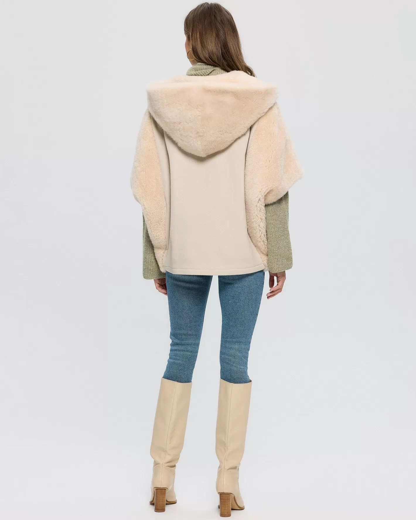 Veste féminine en cachemire GORSKI Montréal - Manches courtes avec bordure en cachemire chèvre sélectionné