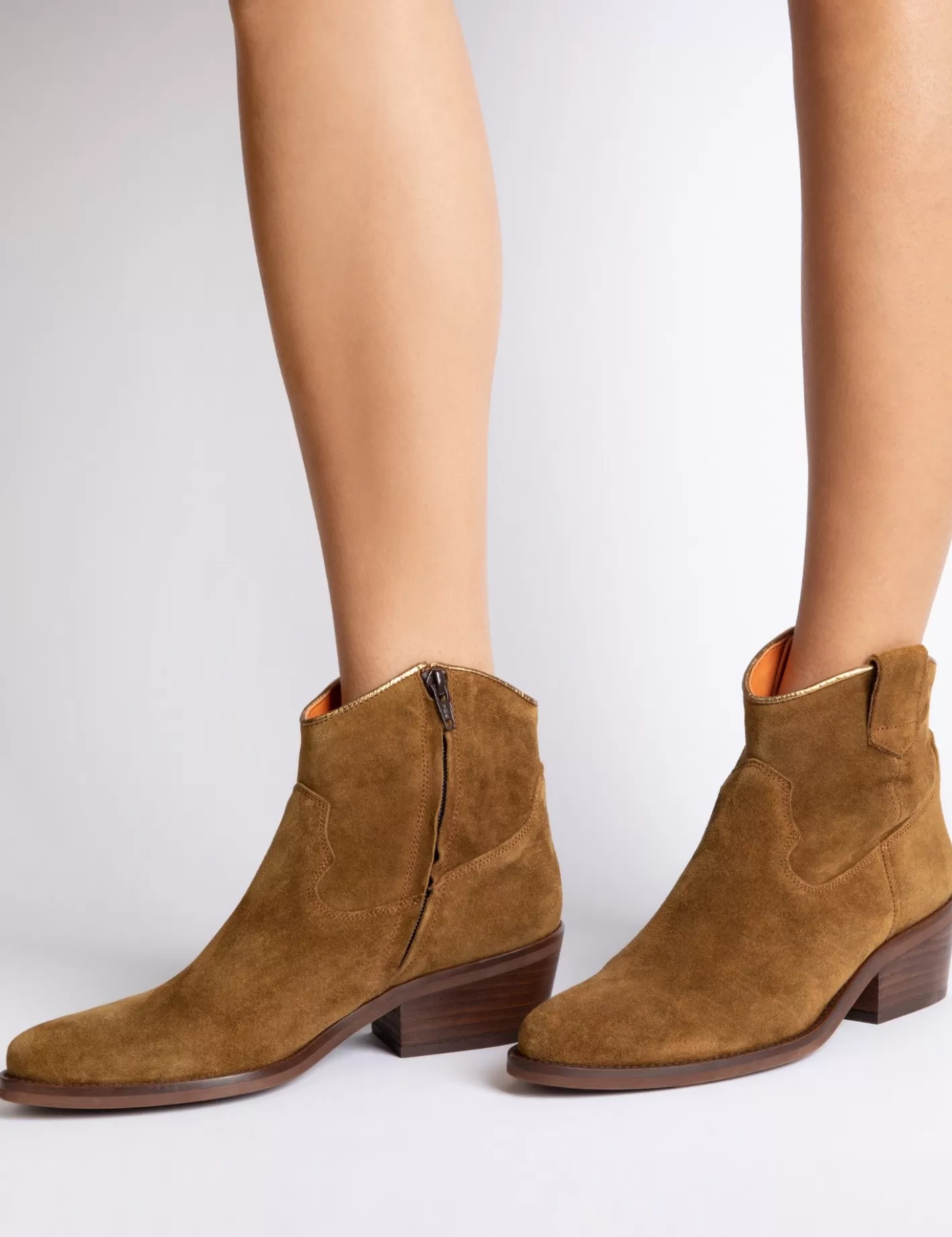 Bottes cowboy en daim Cassidy pour petit cow-boy - Talon léger et style Western à prix doux