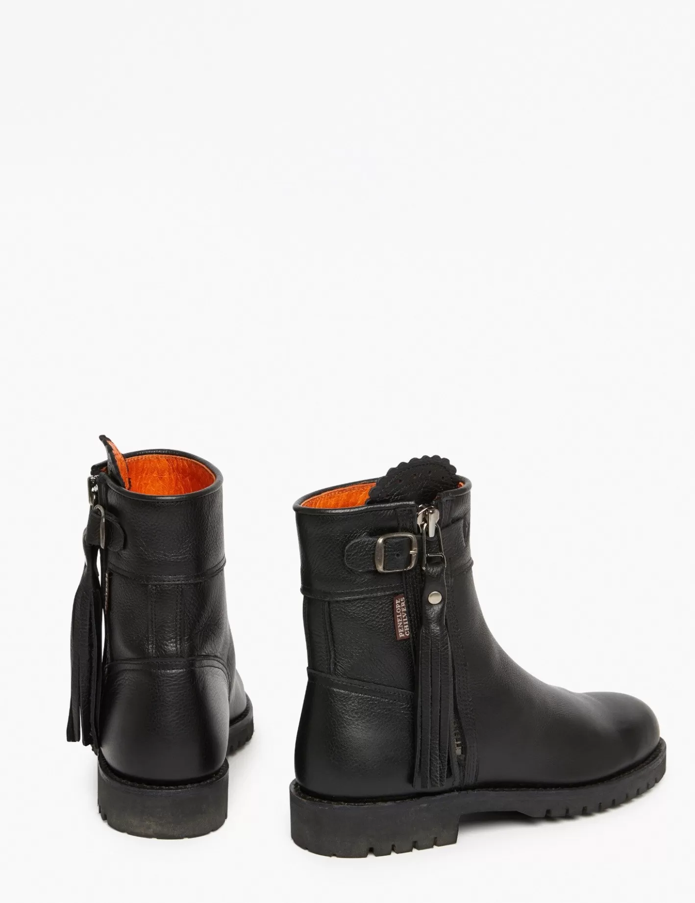 Découvrez nos Bottines Courtes à Franges en Cuir - Semelle Goodyear Artisanale pour un Style Équestre Raffiné