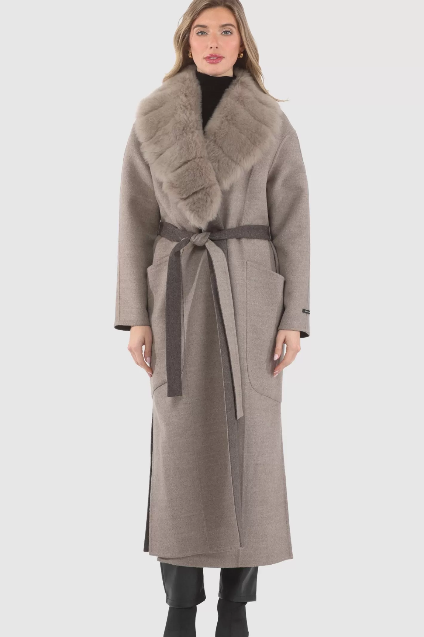 Manteau Femme GORSKI Montréal - Réversible en Cachemire Loro Piana et Laine avec Col en Shearling Merinillo Amovible & Ceinture Chic
