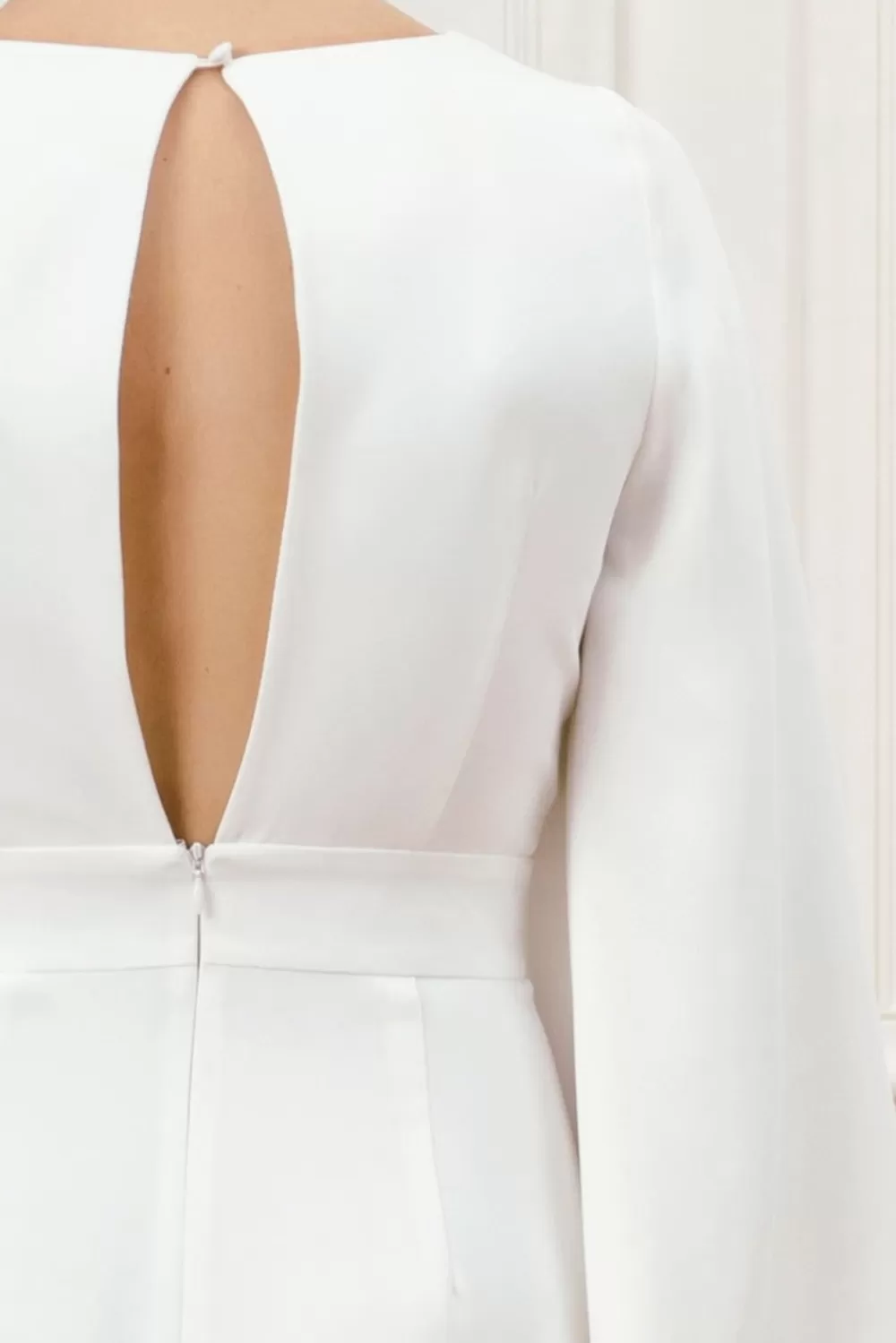 Malina Ellie | Combishort fluide en crème - Pièce phare printemps-été | Taille ajustable ville & vacances