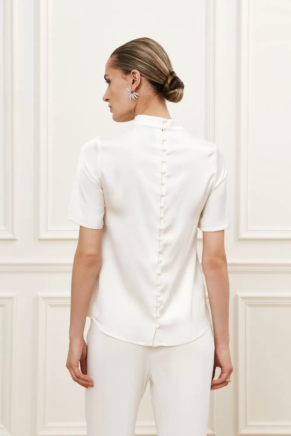 Élégant décolleté Elsa - Couleur crème vibrante par Malina