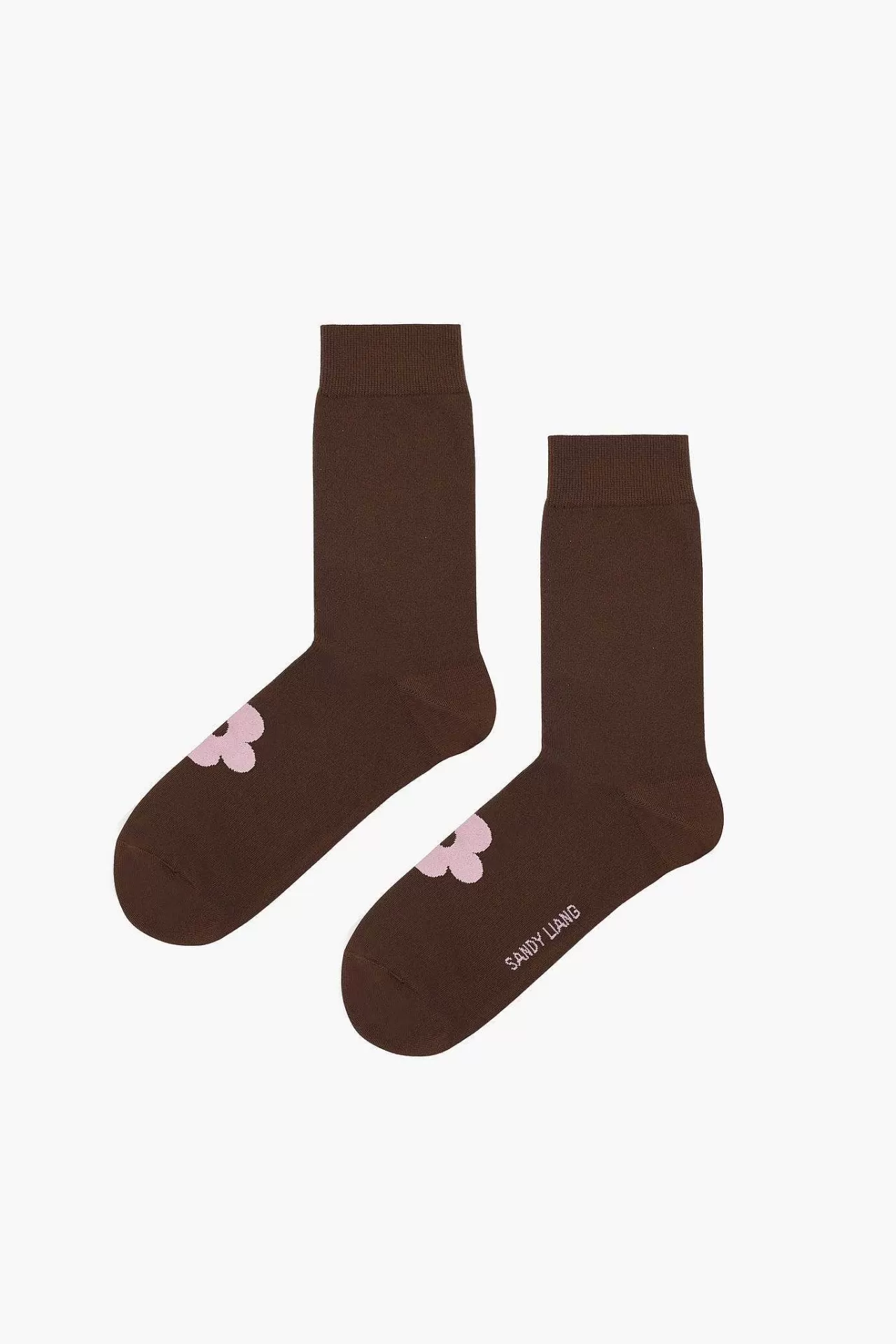 Chaussettes Femme Sandy Liang – Style Urbain et Élégance Décontractée  
Chaussettes Fiore – Doux Confort en Ton Cacao pour Tenue Quotidienne