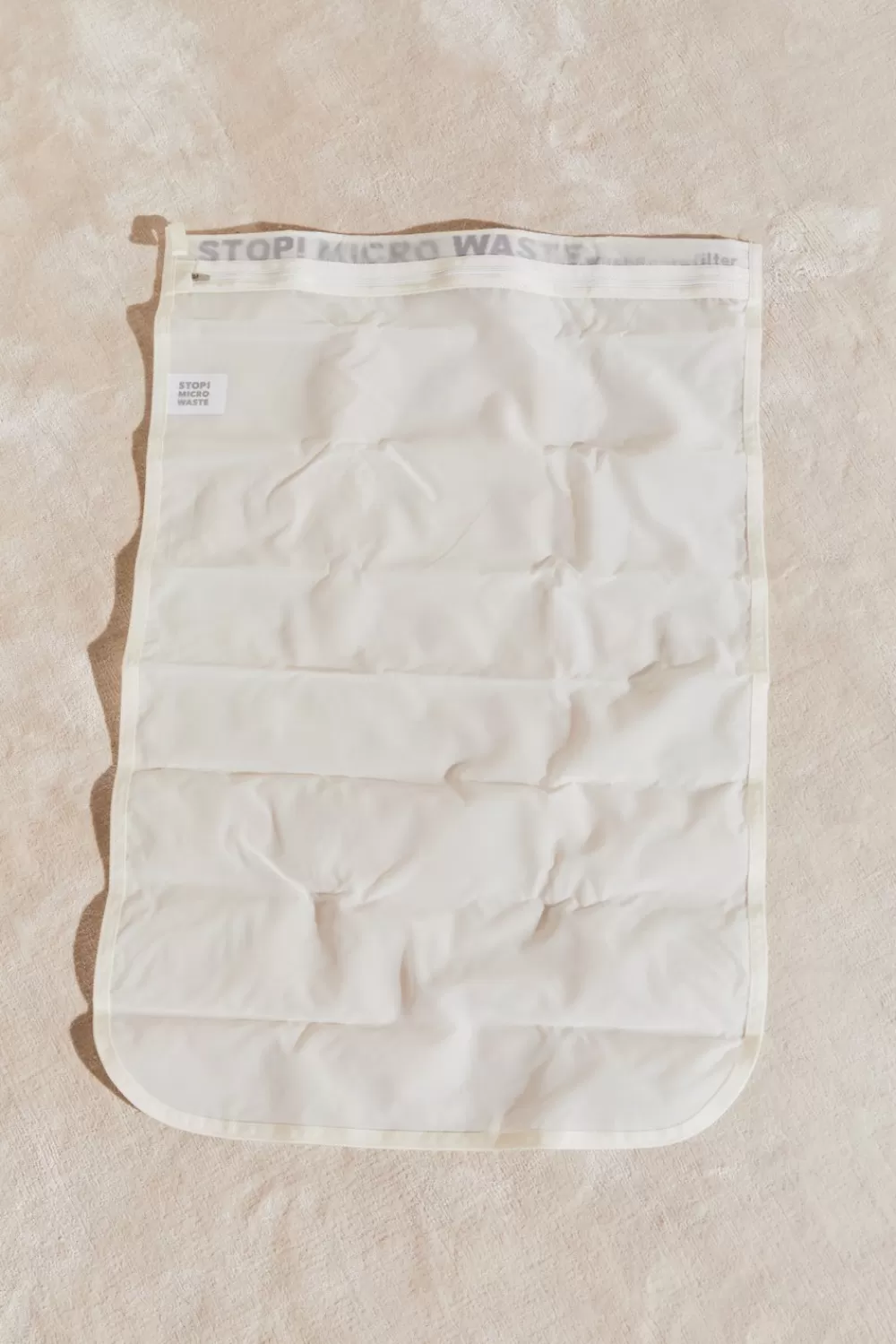 Sac de lavage Guppyfriend anti-microfibres - Noir intense | Promotion éclair Malina  

(Option alternative plus dynamique :  
Malina - Filet protecteur Guppyfriend Noir en PROMO EXPRESS (limité) pour lessive zéro déchet)