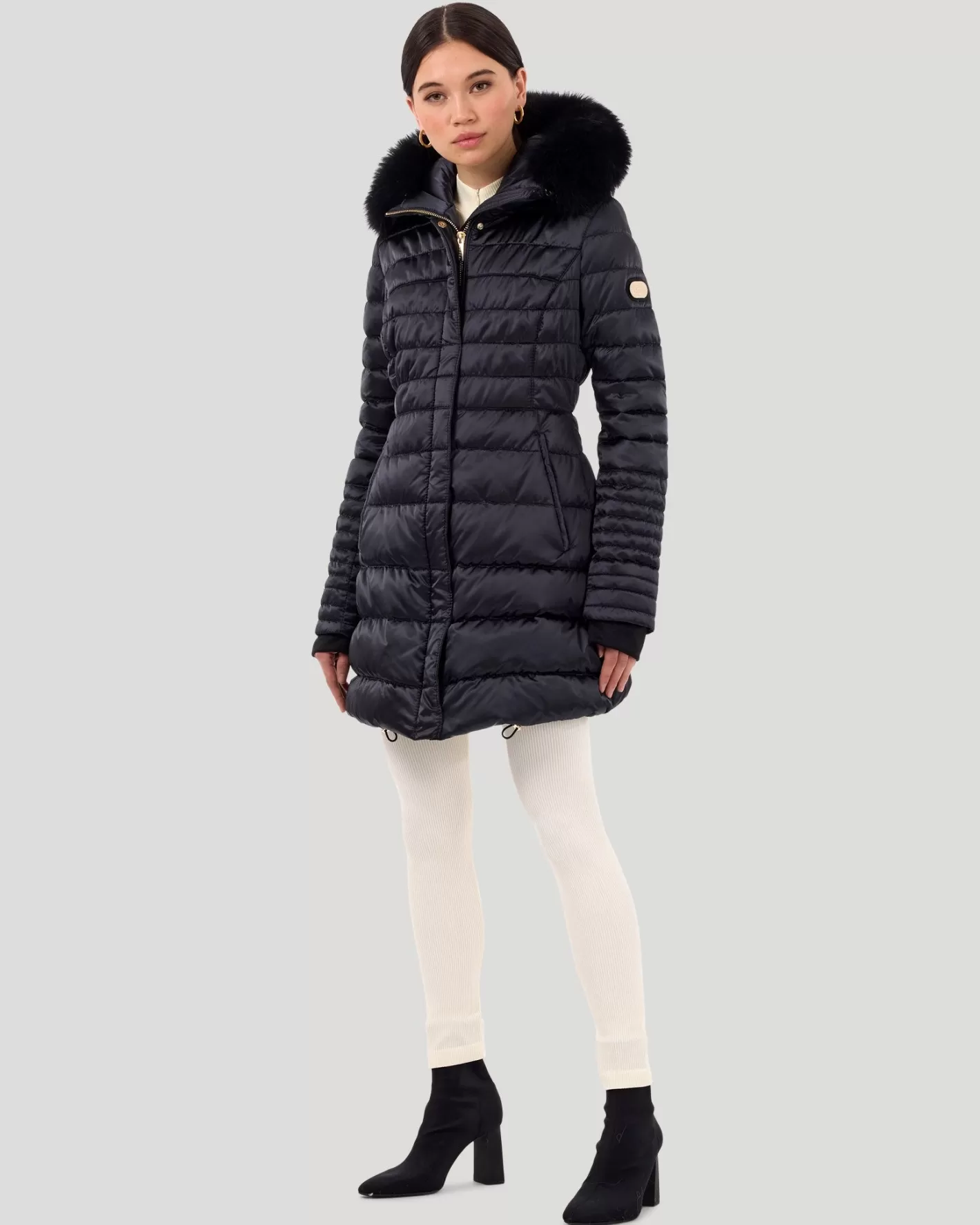 Veste femme GORSKI - Collection Montréal | Coupe ajustée après-ski avec capuche détachable doublée d'agneau shearling toscan