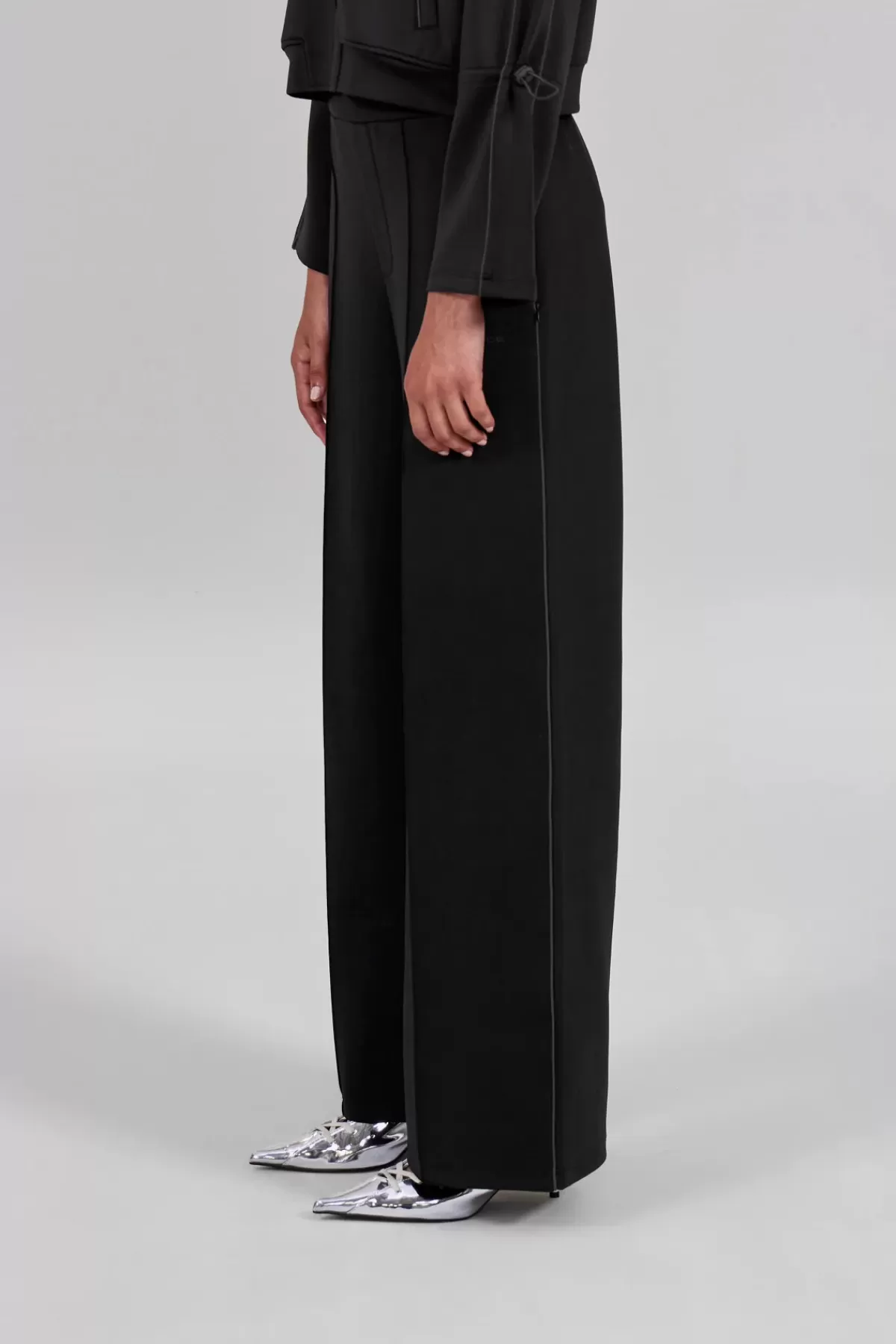 Pantalon de jogging technique respirante Dahlia x Gertrude - Édition Confort Ultime pour Femme Active 

（，，，，）
