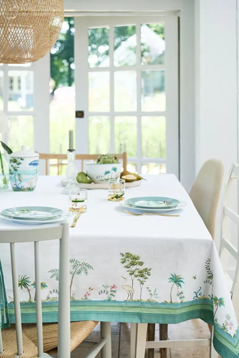 Pip Studio - Nappe de Table Bohème en Lin Blanc Neige - Élégance Intemporelle pour Votre Décoration de Table 

(Note : J'ai ajouté des éléments sensoriels comme 