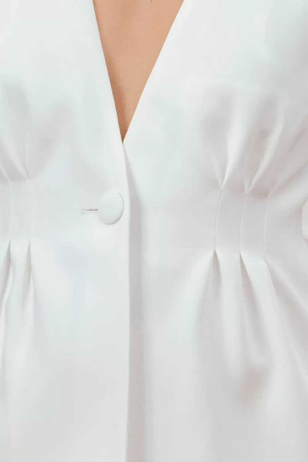 Veste Malina Juno en Tissu Noble - Élégance Ivoire pour un Style Intemporel