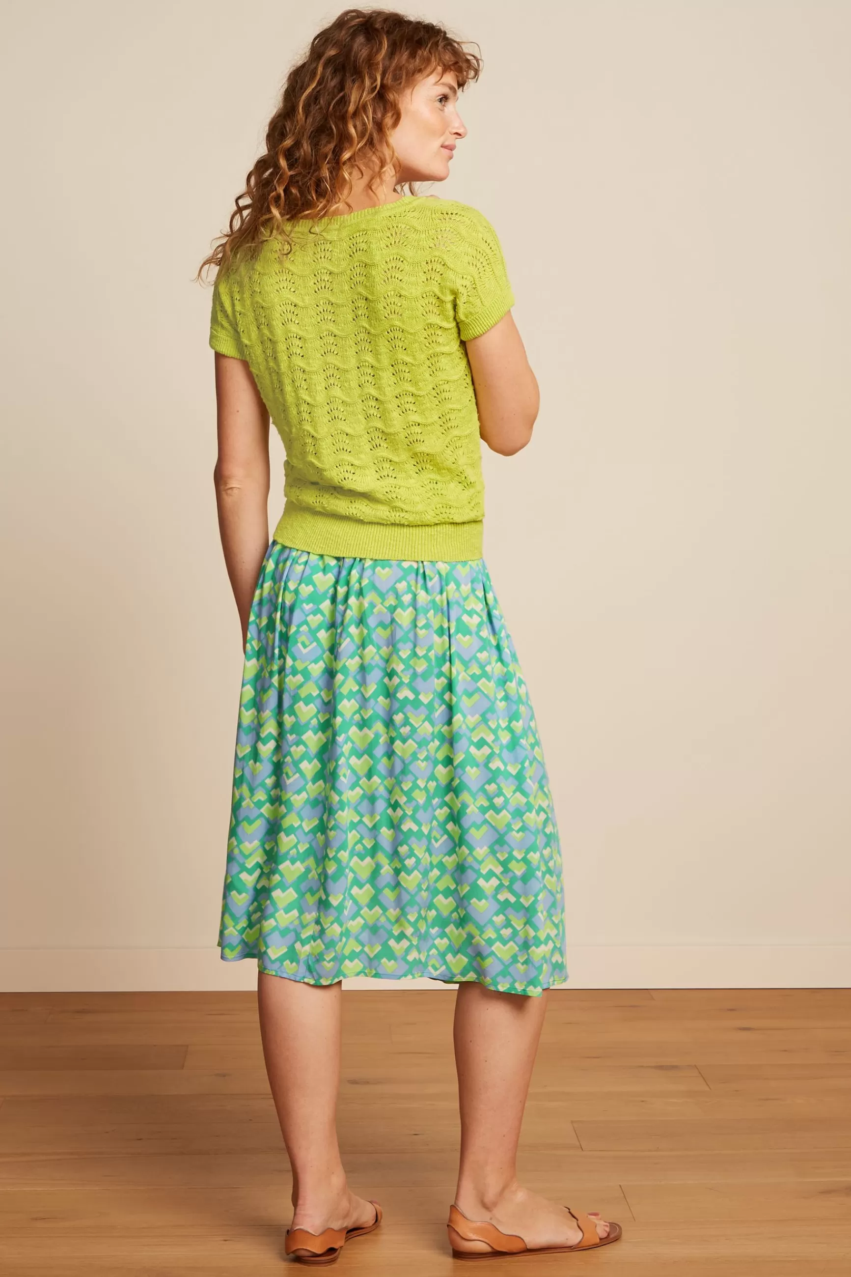 Robe cocktail satinée Layla - Style intemporel pour soirées élégantes (Marque King Louie)