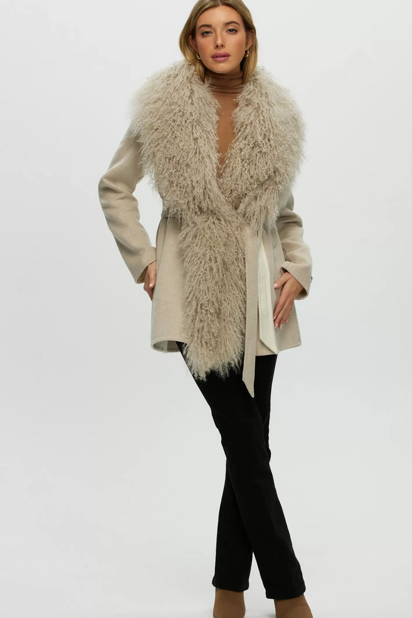Veste d'hiver GORSKI Montréal - Mélange élégant cachemire Loro Piana et laine noble avec détails raffinés en agneau sélectionné pour femme