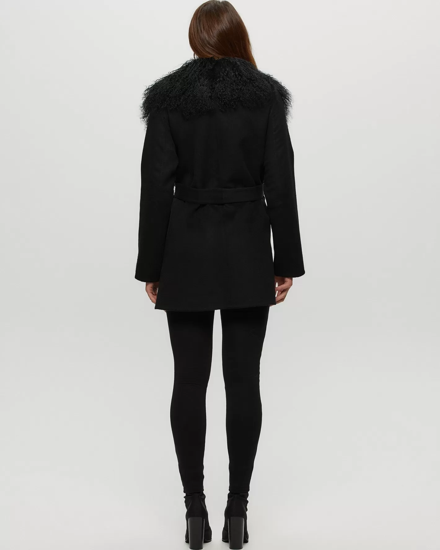 Veste d'hiver GORSKI Montréal - Mélange élégant cachemire Loro Piana et laine noble avec détails raffinés en agneau sélectionné pour femme