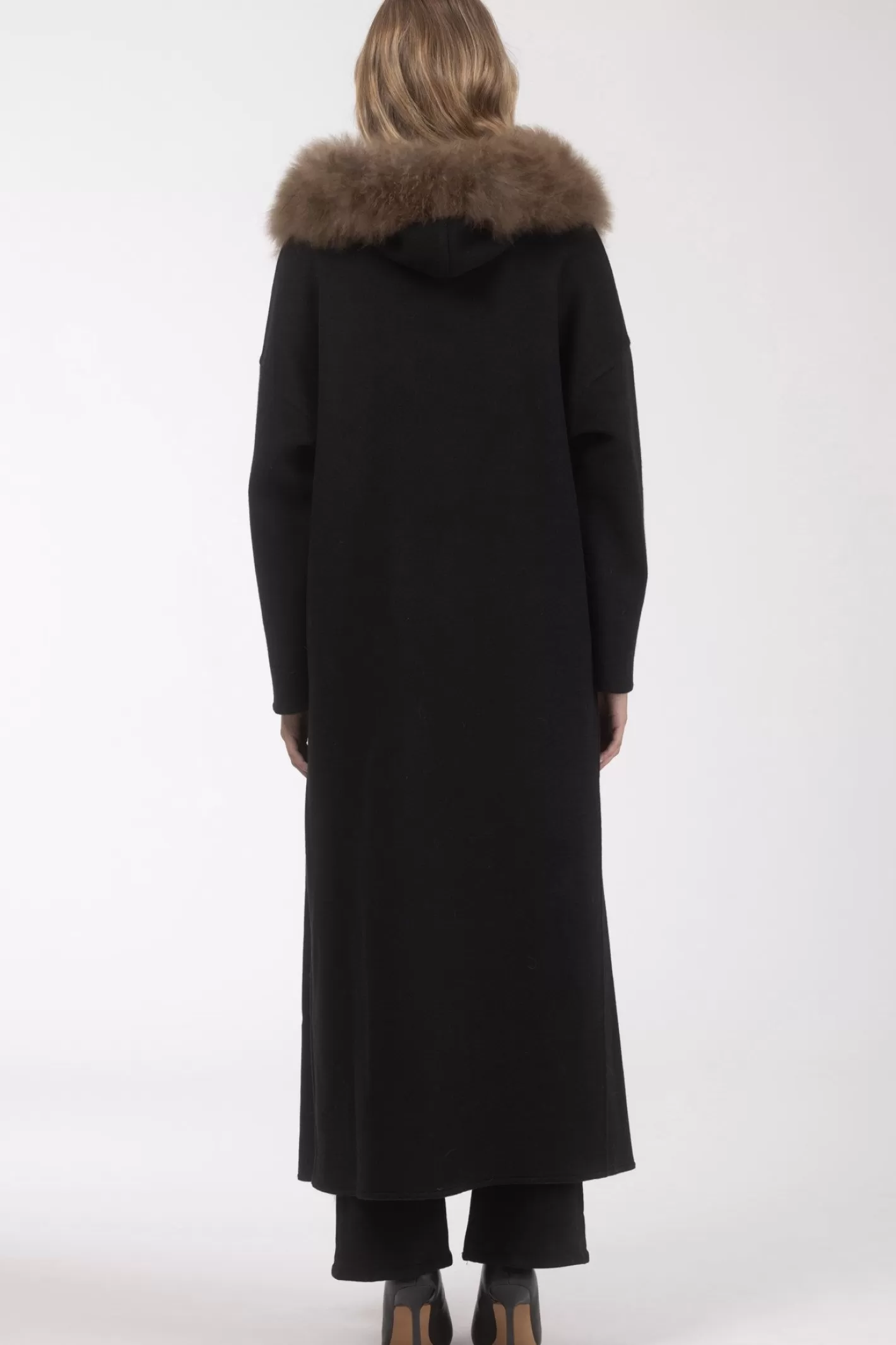 Parka d'hiver femme GORSKI Montréal - Cachemire Loro Piana avec garniture en poils de chèvre sélectionnés