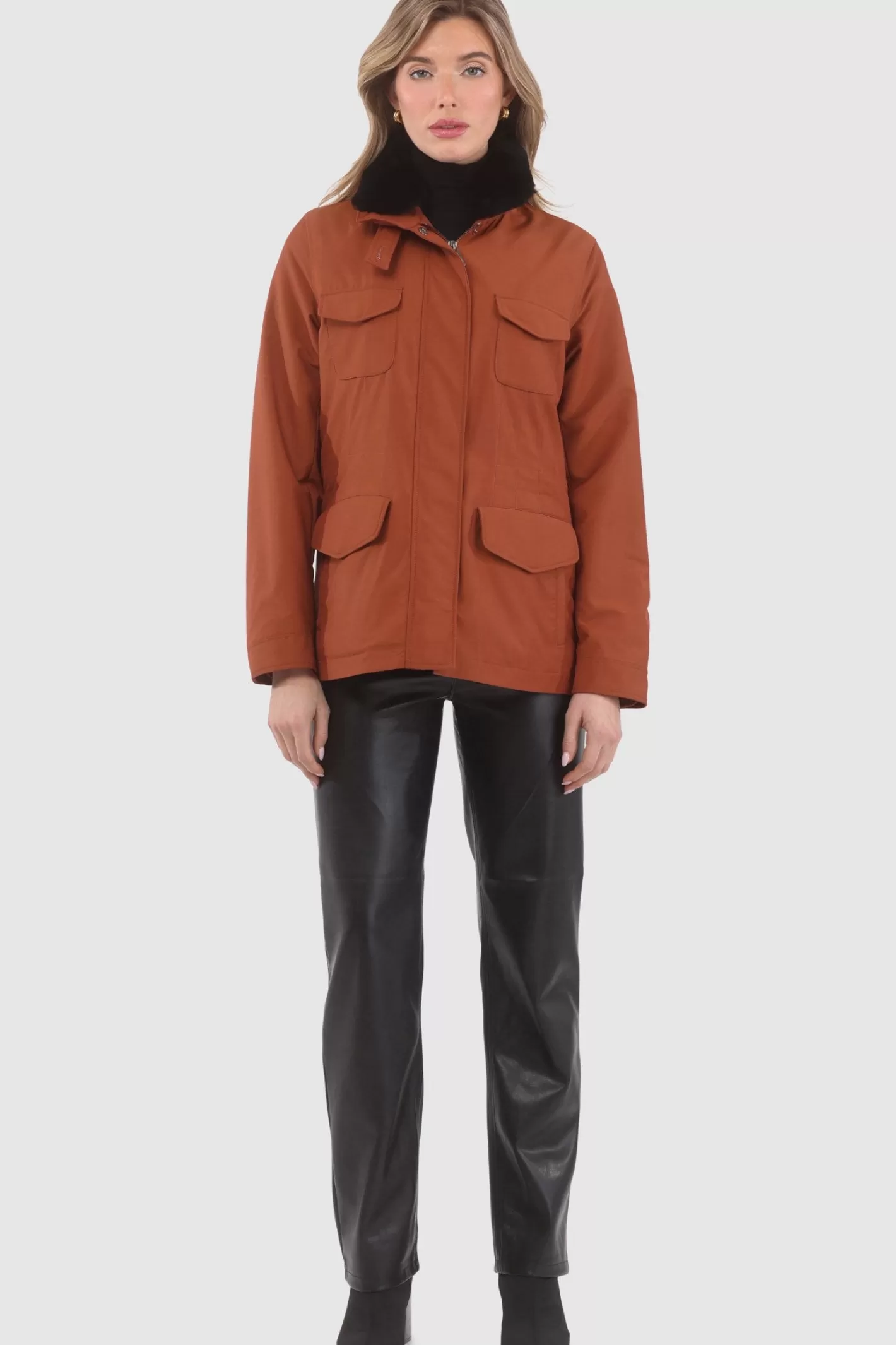 Veste femme GORSKI Montréal - Doudoune technique Storm System Loro Piana avec col en shearling premium détachable et capuche dissimulée