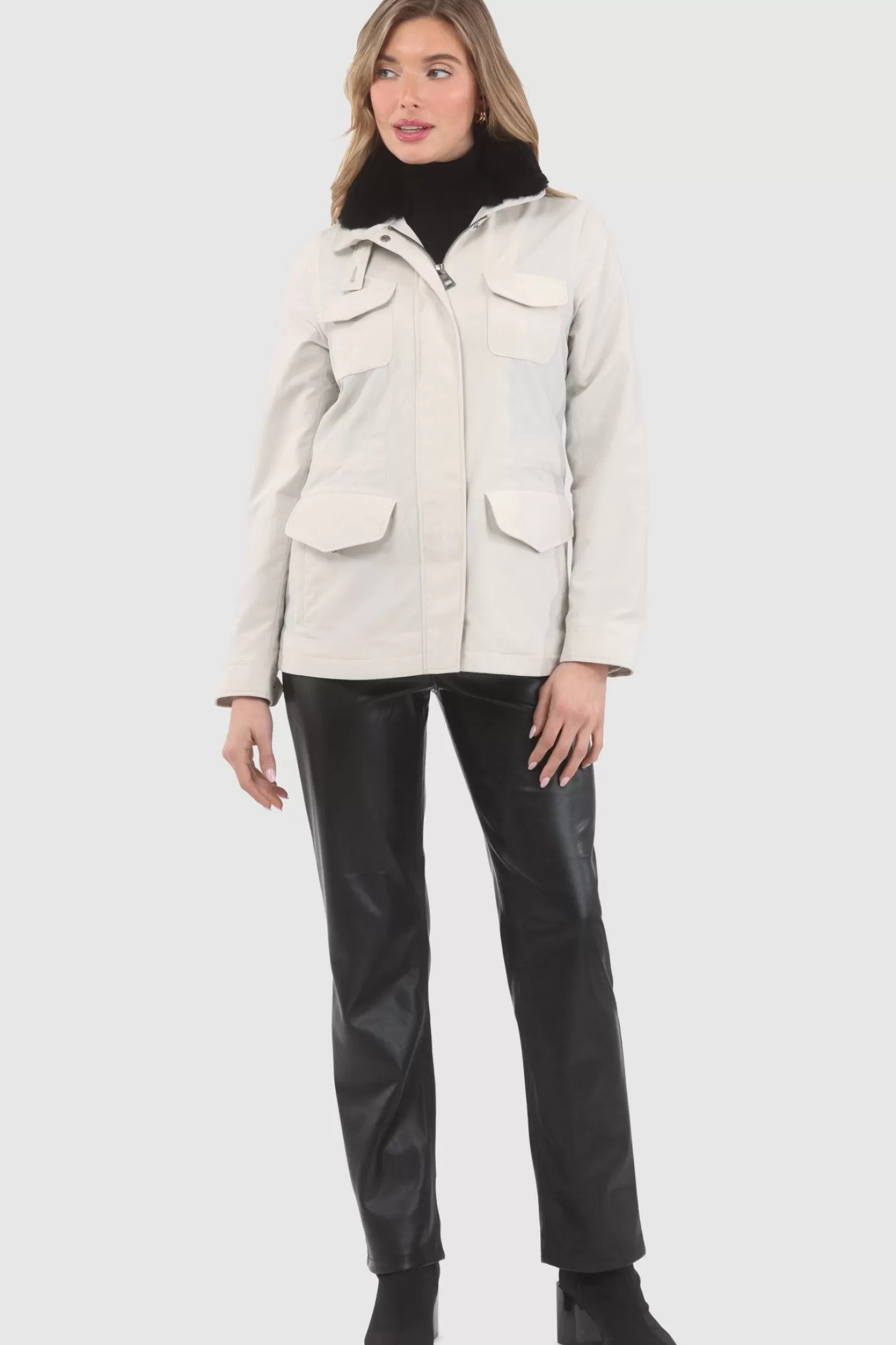 Veste femme GORSKI Montréal - Doudoune technique Storm System Loro Piana avec col en shearling premium détachable et capuche dissimulée