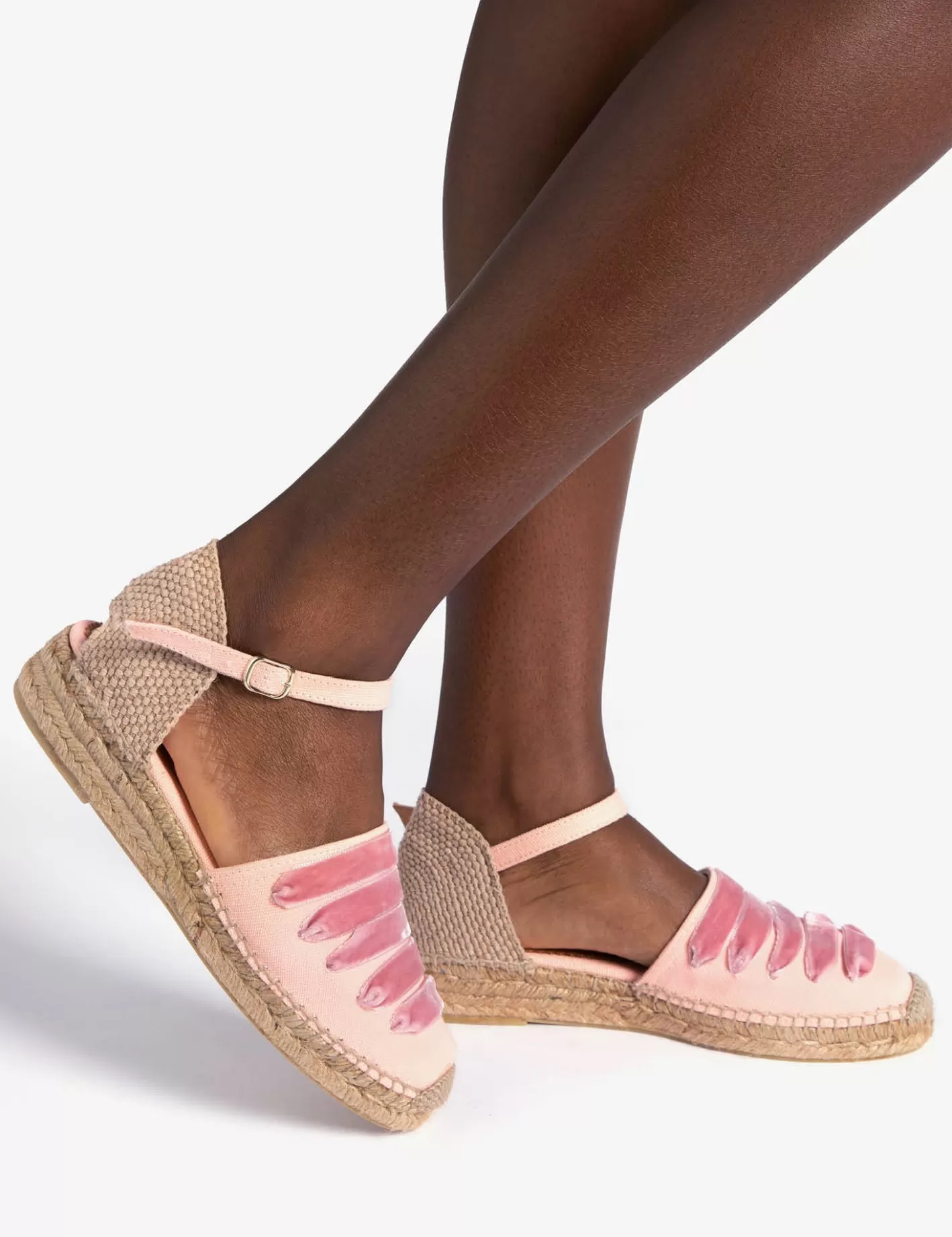 Dalí Mary Jane - Espadrilles Décolletées Confortables en Toile Tressée  
Nouvelle Collection Printemps-Été : Chaussures Légères à Lacets Style Rétro  
Idéales pour l'Été - Modèle Femme avec Semelle Cordon Tendance Estivale