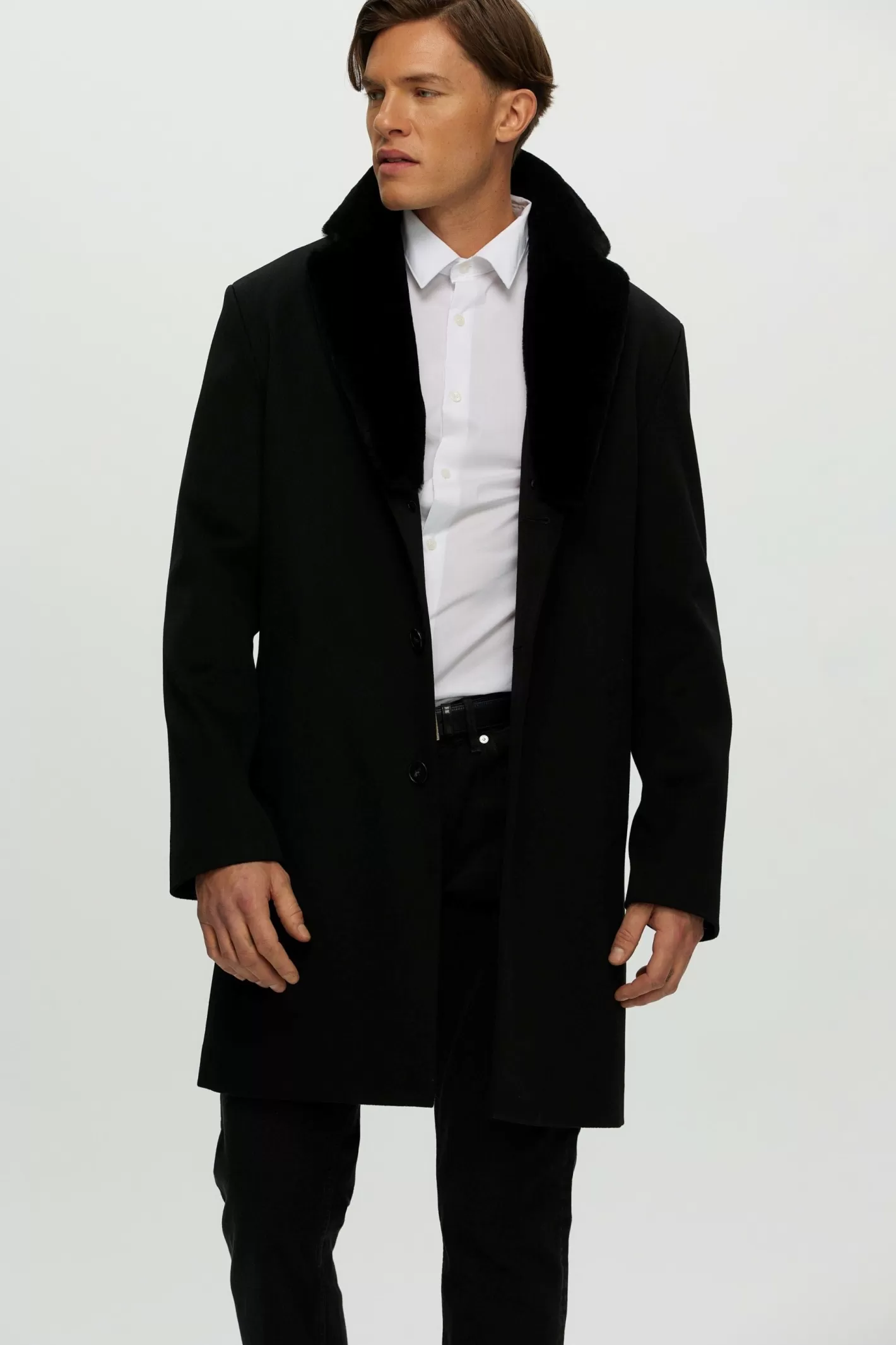 Veste habillée pour homme GORSKI Hiver 2024 - Laine et cachemire Loro Piana avec col en peau d'agneau shearling - Conçu à Montréal