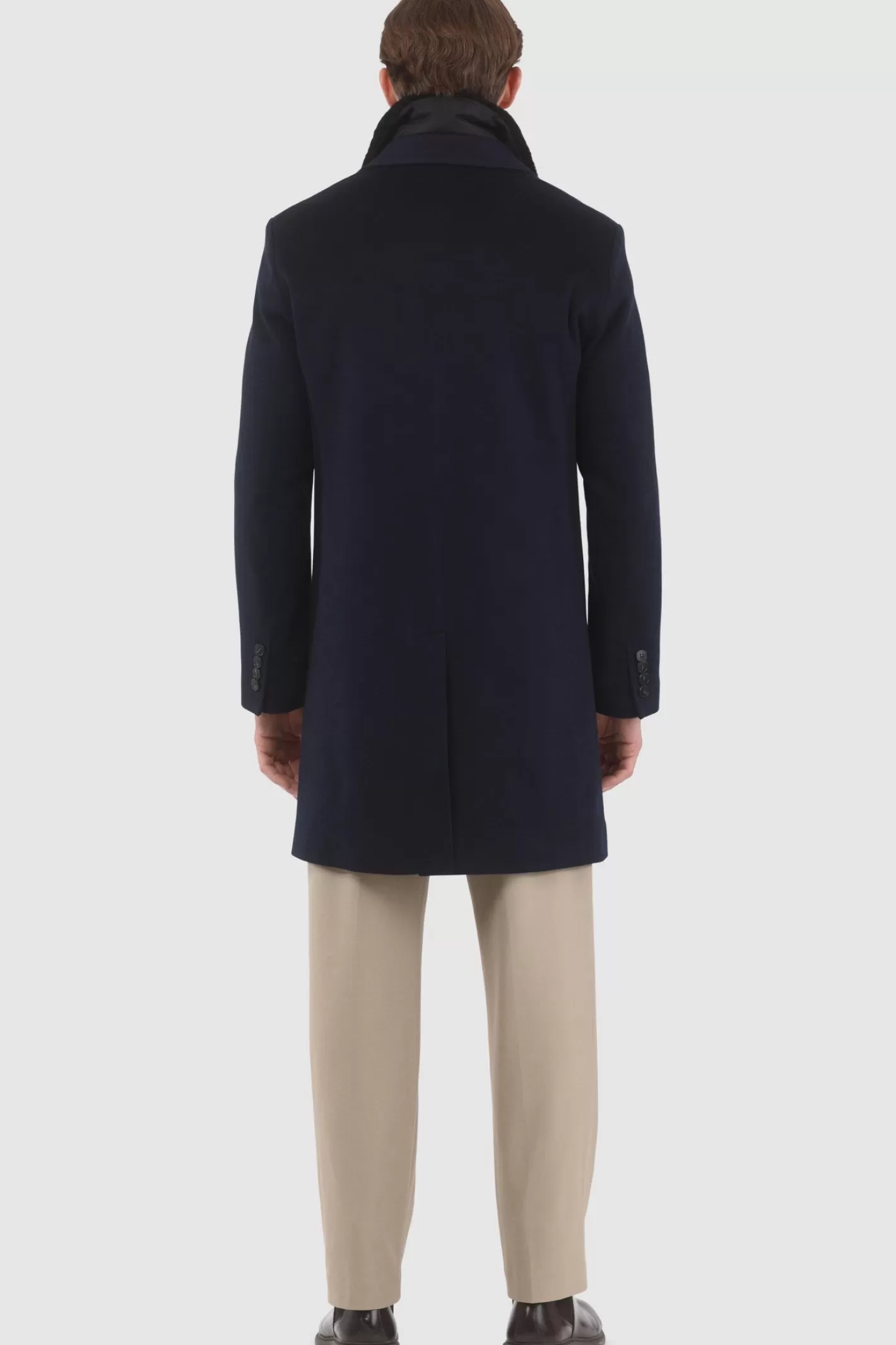 Manteau court pour homme en cachemire Loro Piana avec col détachable en agneau shearling sélectionné - GORSKI Montréal