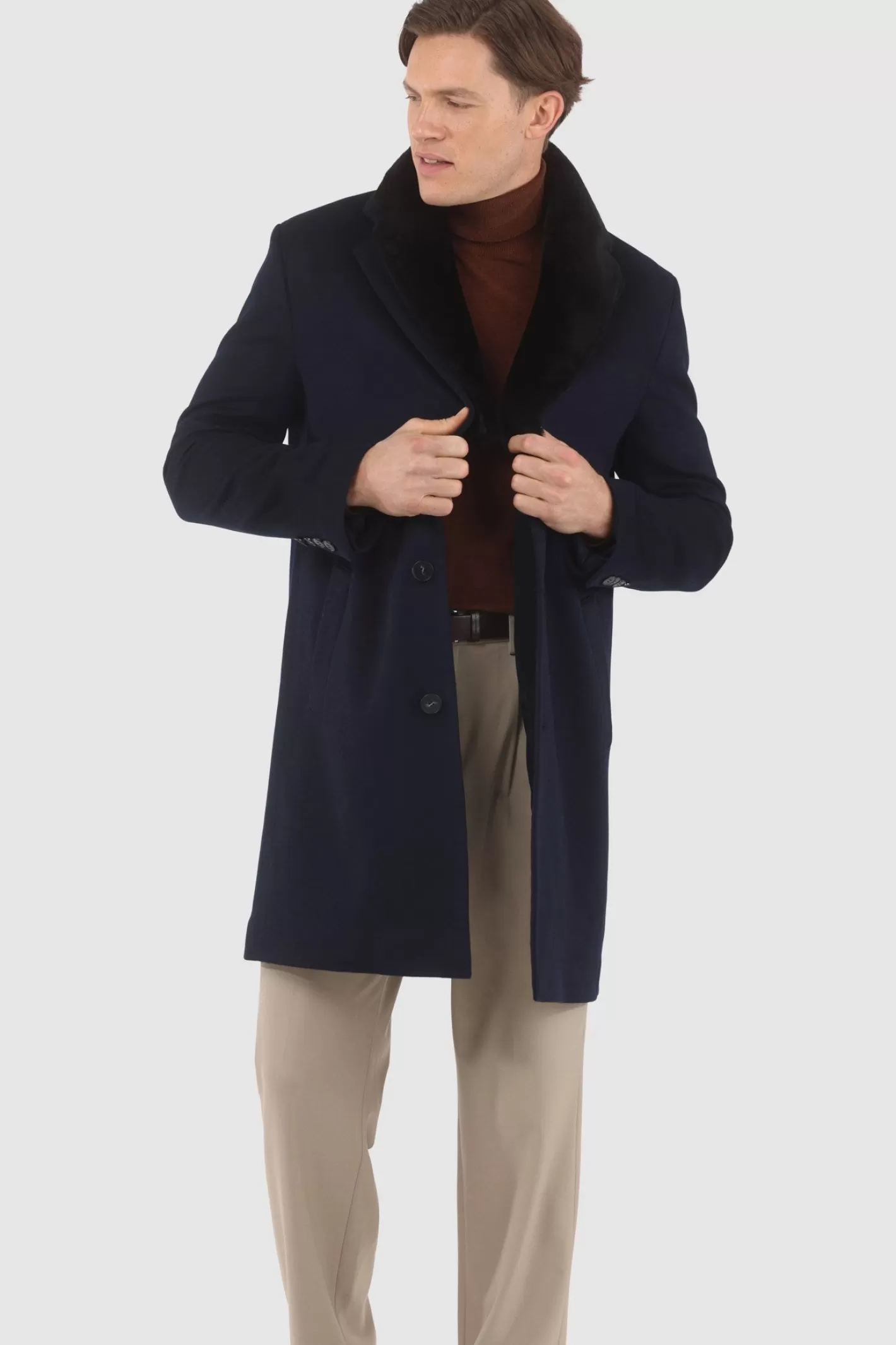 Manteau court pour homme en cachemire Loro Piana avec col détachable en agneau shearling sélectionné - GORSKI Montréal