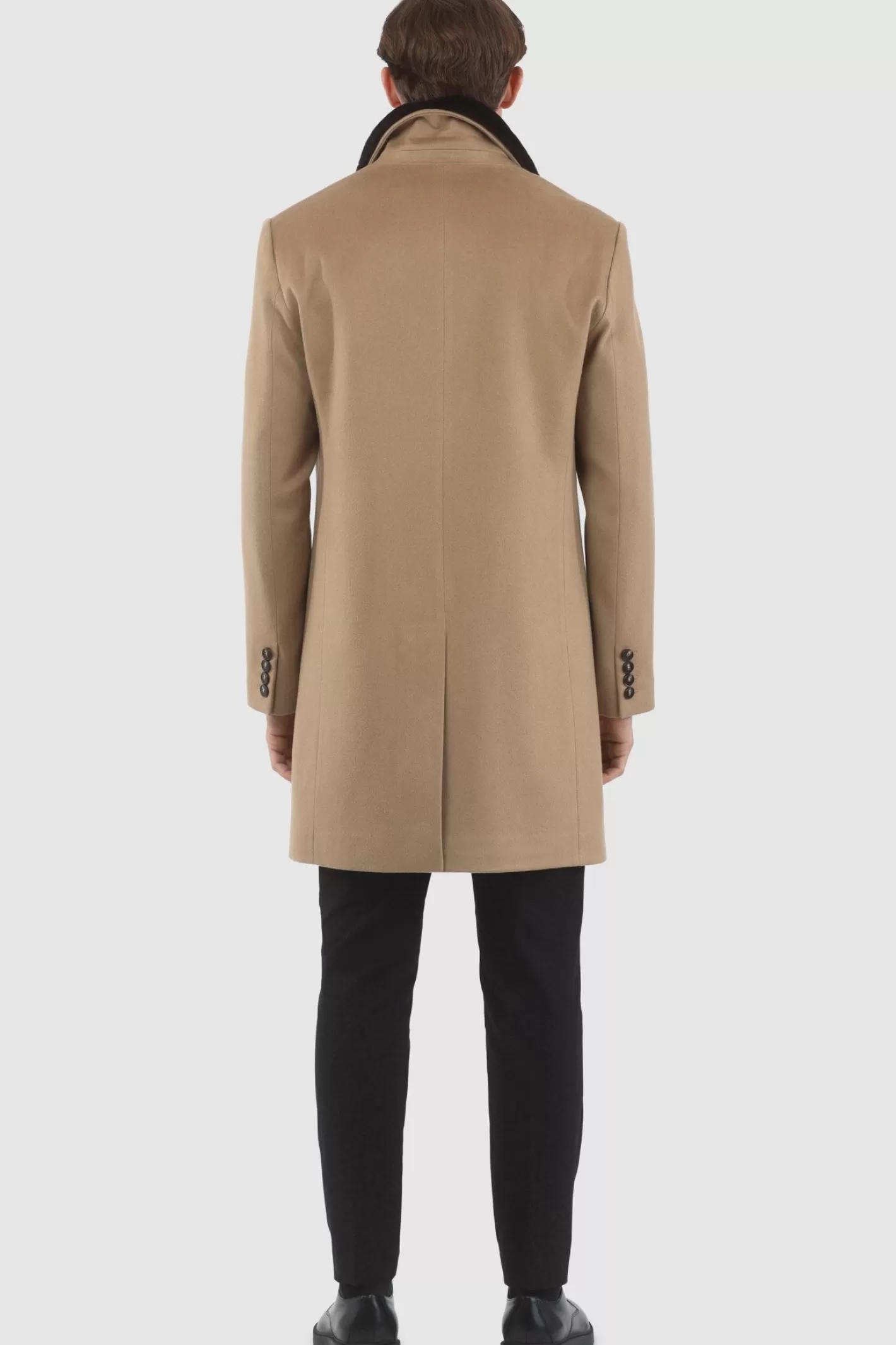 Manteau court pour homme en cachemire Loro Piana avec col détachable en agneau shearling sélectionné - GORSKI Montréal