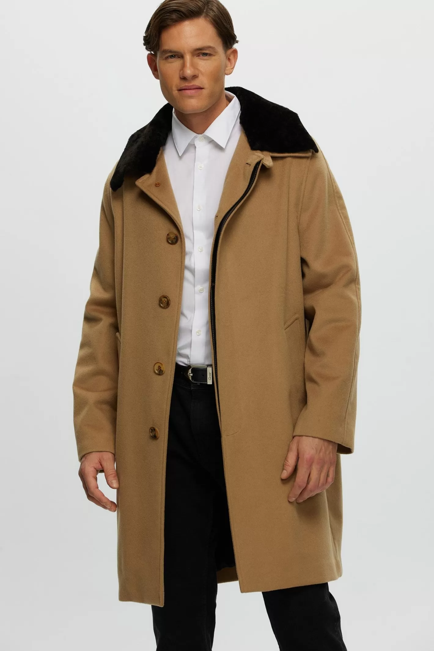 Manteau court pour homme en cachemire Loro Piana - Col en agneau shearling sélectionné amovible par GORSKI Montréal