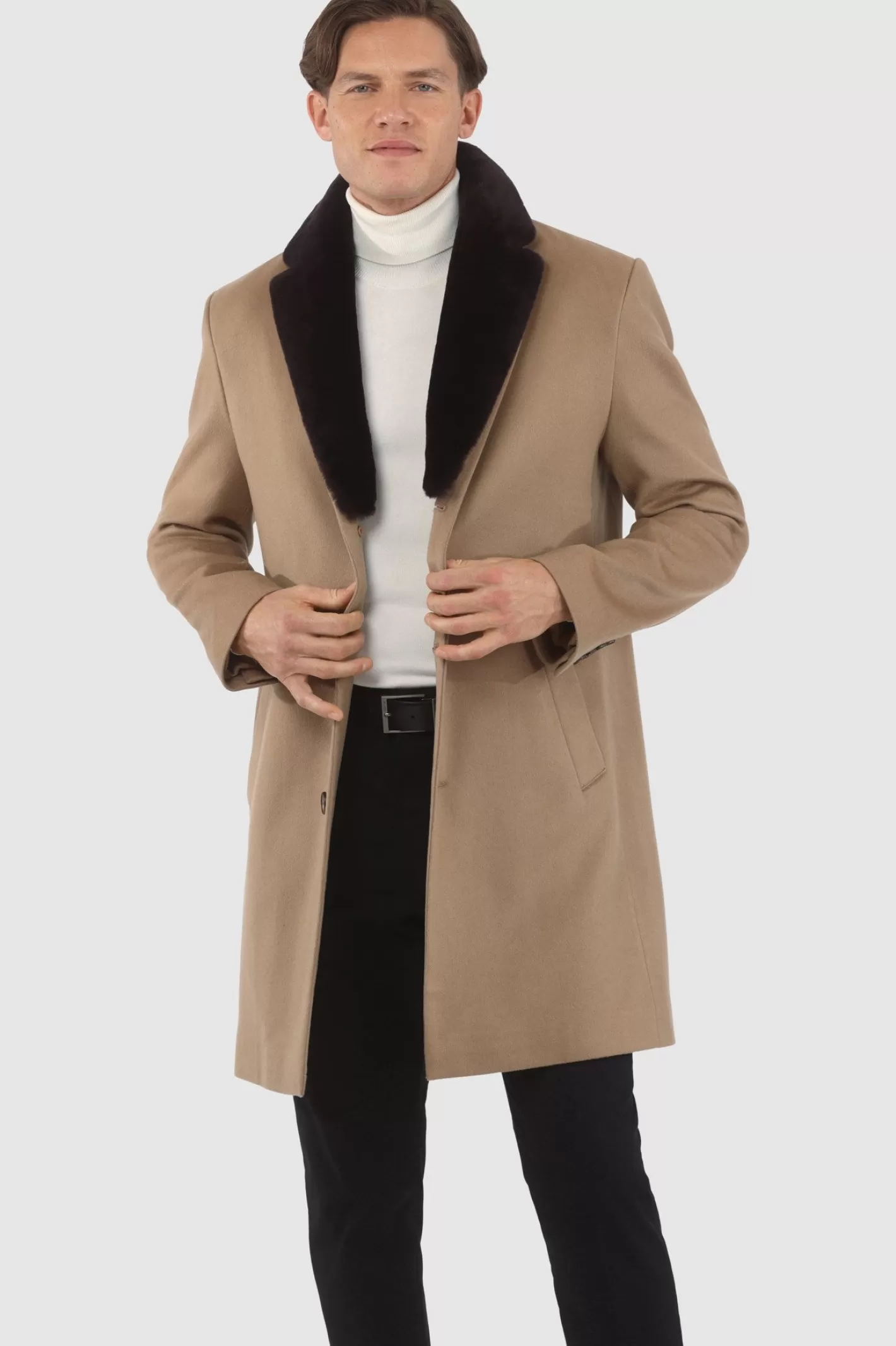Manteau court pour homme en cachemire Loro Piana avec col détachable en agneau shearling sélectionné - GORSKI Montréal