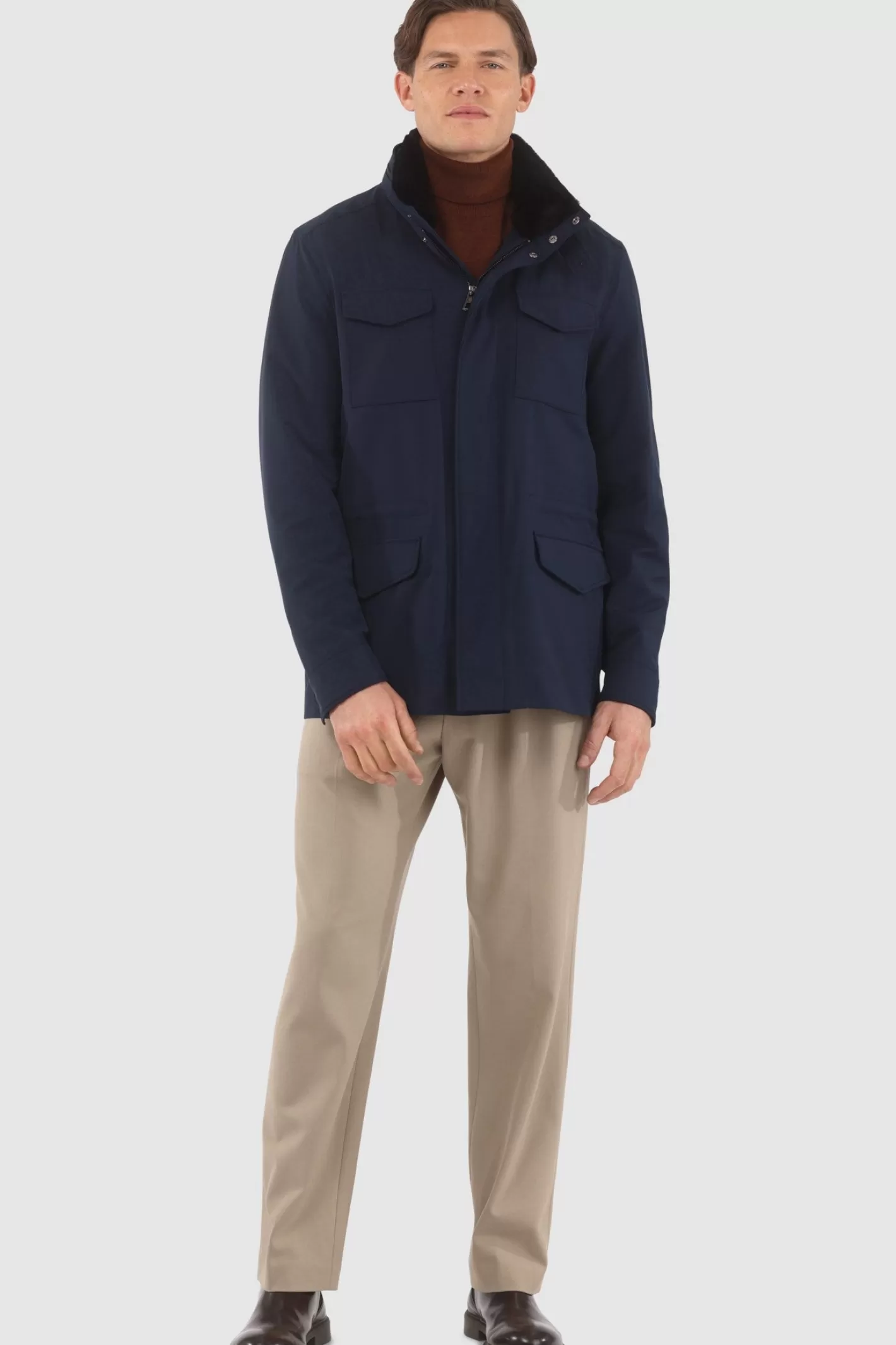 Veste pour homme GORSKI Montréal – Doudoune imperméable avec doublure Storm System de Loro Piana, col en agneau shearling amovible et capuche intégrée