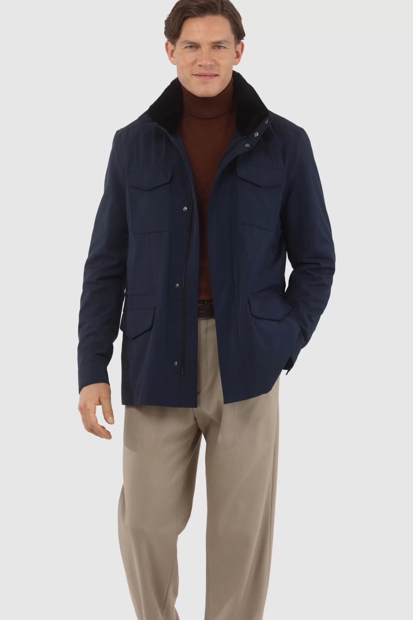 Veste pour homme GORSKI Montréal – Doudoune imperméable avec doublure Storm System de Loro Piana, col en agneau shearling amovible et capuche intégrée