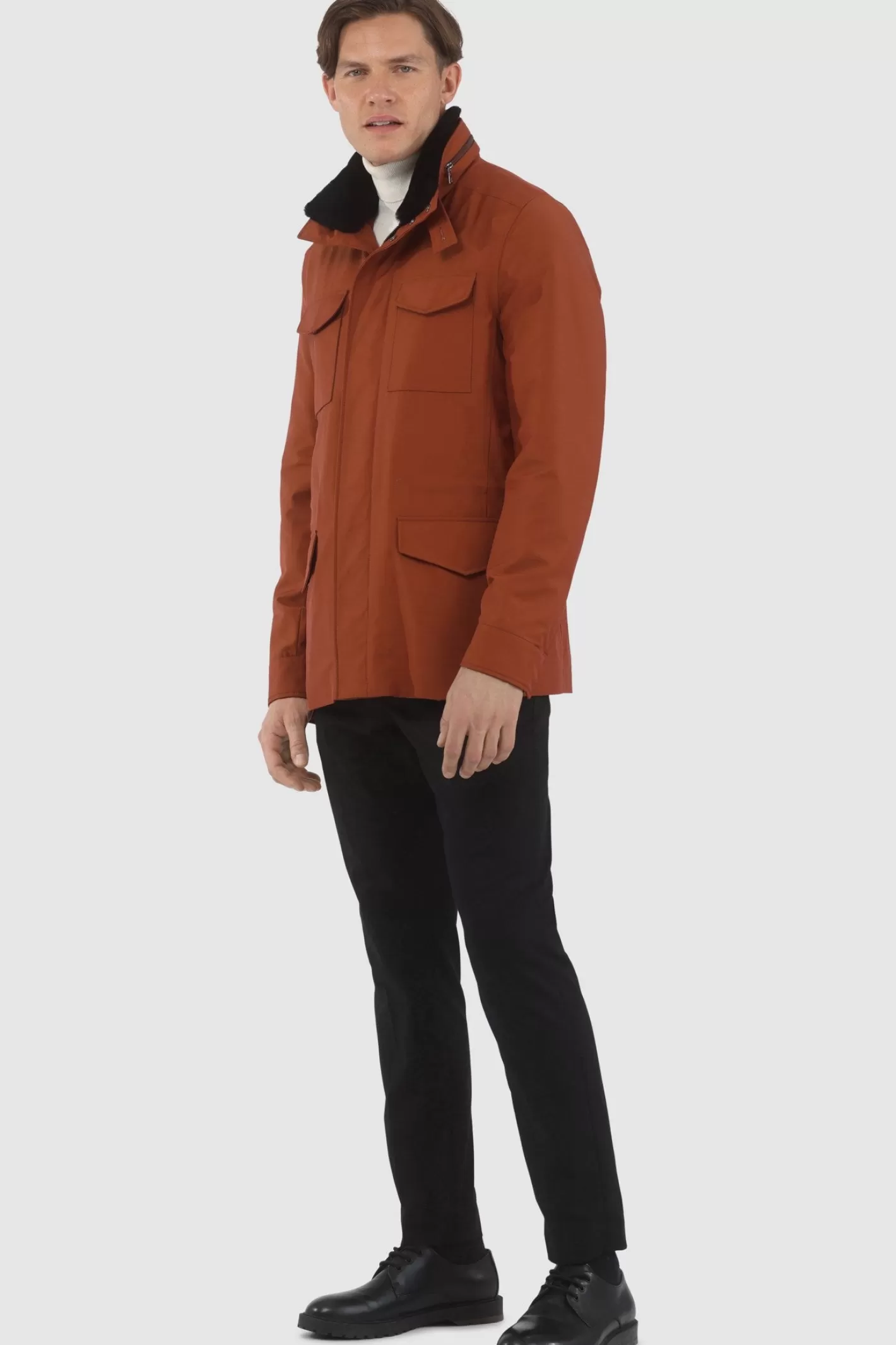 Veste pour homme GORSKI Montréal – Doudoune imperméable avec doublure Storm System de Loro Piana, col en agneau shearling amovible et capuche intégrée