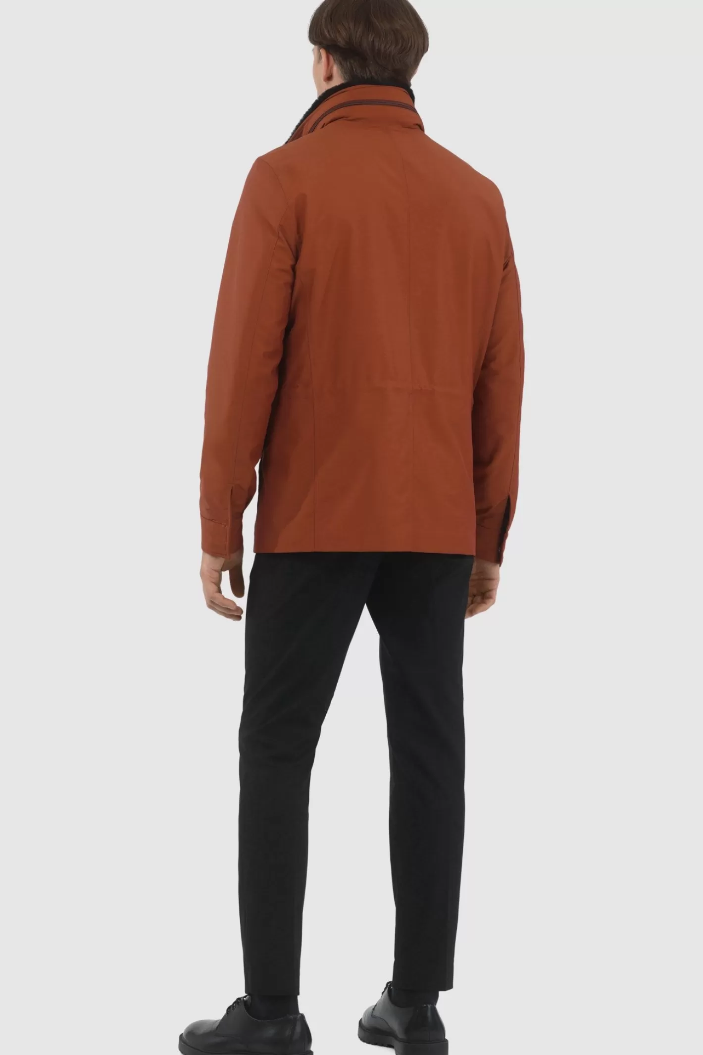 Veste pour homme GORSKI Montréal – Doudoune imperméable avec doublure Storm System de Loro Piana, col en agneau shearling amovible et capuche intégrée