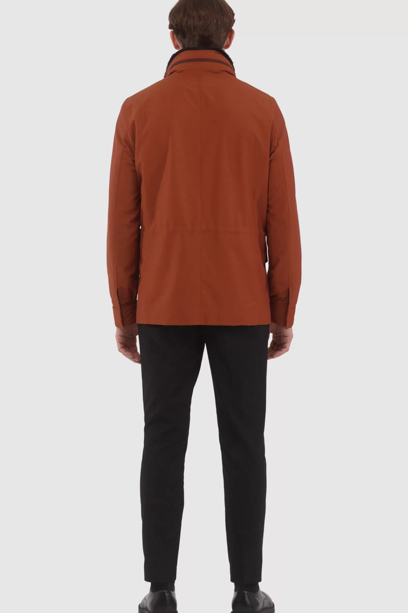 Veste pour homme GORSKI Montréal – Doudoune imperméable avec doublure Storm System de Loro Piana, col en agneau shearling amovible et capuche intégrée