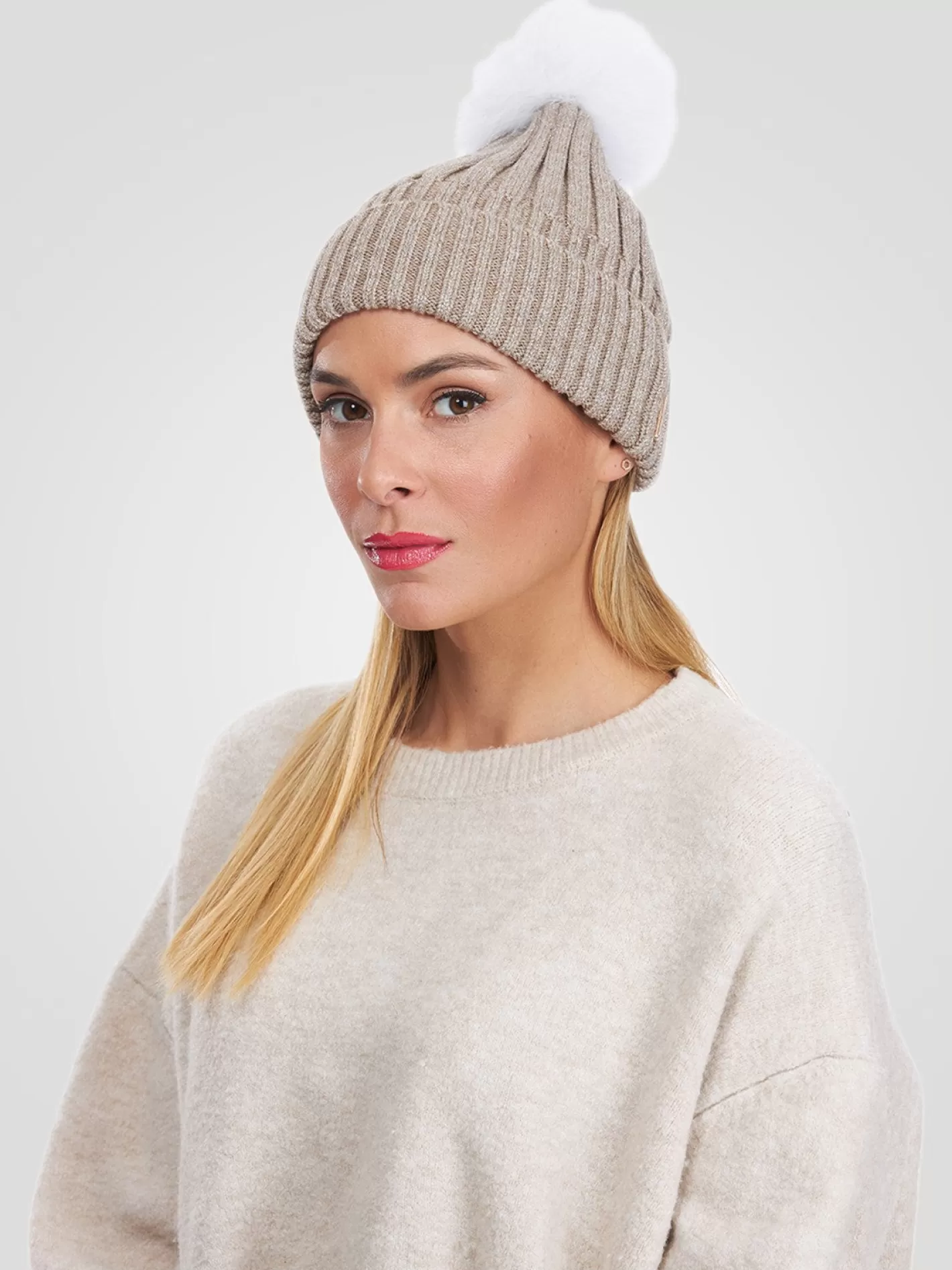 Bonnet femme hiver GORSKI Montréal - Laine mélangée à reflets métallisés, pompon doublure shearling agneau Toscana ultra-doux
