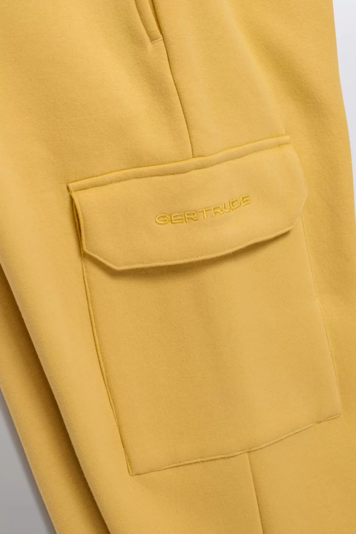Pantalon jogging confortable à poches cargo - Coupe mixte style Mario-Gertrude
