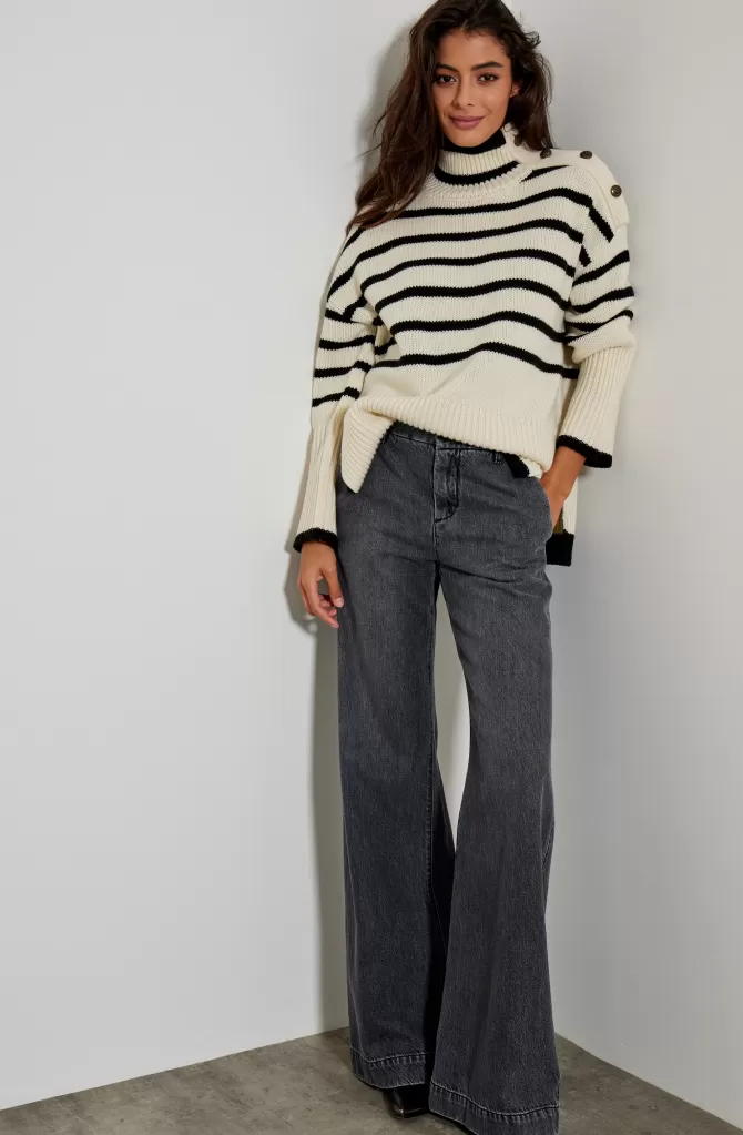 Marinière Élégante Sans Logo - Collection Cinq Jeans & Gilets Décontractés | Pulls Rayés Intemporels pour Style Urbain