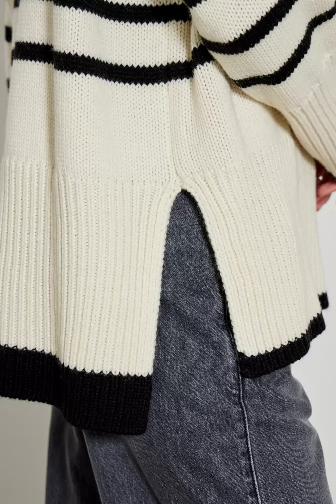 Marinière Élégante Sans Logo - Collection Cinq Jeans & Gilets Décontractés | Pulls Rayés Intemporels pour Style Urbain