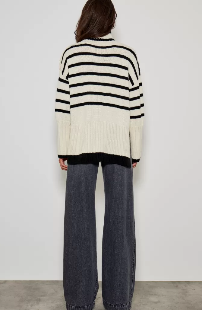 Marinière Élégante Sans Logo - Collection Cinq Jeans & Gilets Décontractés | Pulls Rayés Intemporels pour Style Urbain