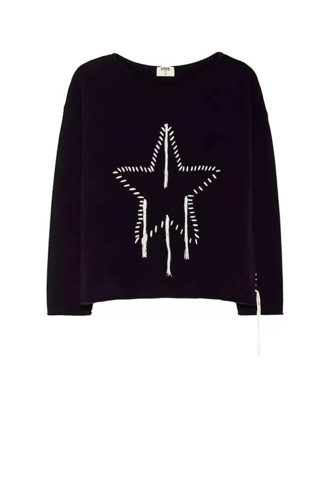 Découvrez la Collection Star : Cinq Jeans Tendance Associés à des Sweats & Gilets Décontractés